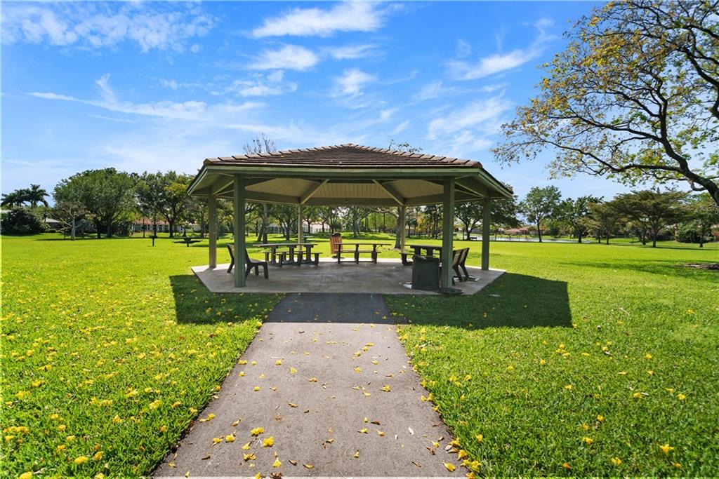 Fox Ridge - Residential