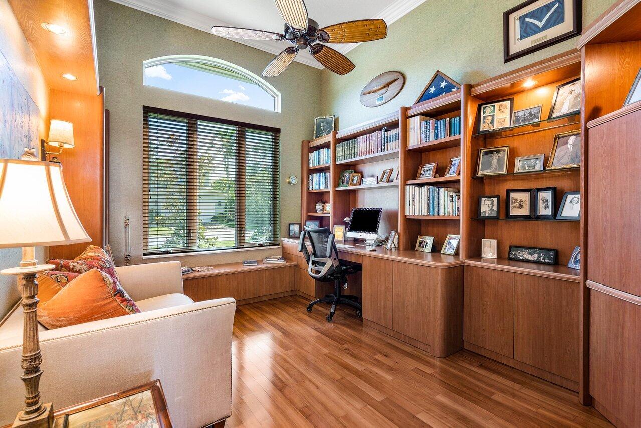 JUPITER INLET BEACH COLONY - Residential