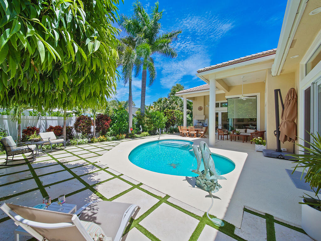 JUPITER INLET BEACH COLONY - Residential