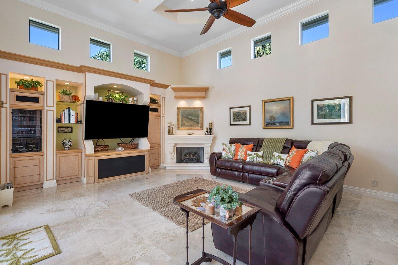 JUPITER INLET BEACH COLONY - Residential