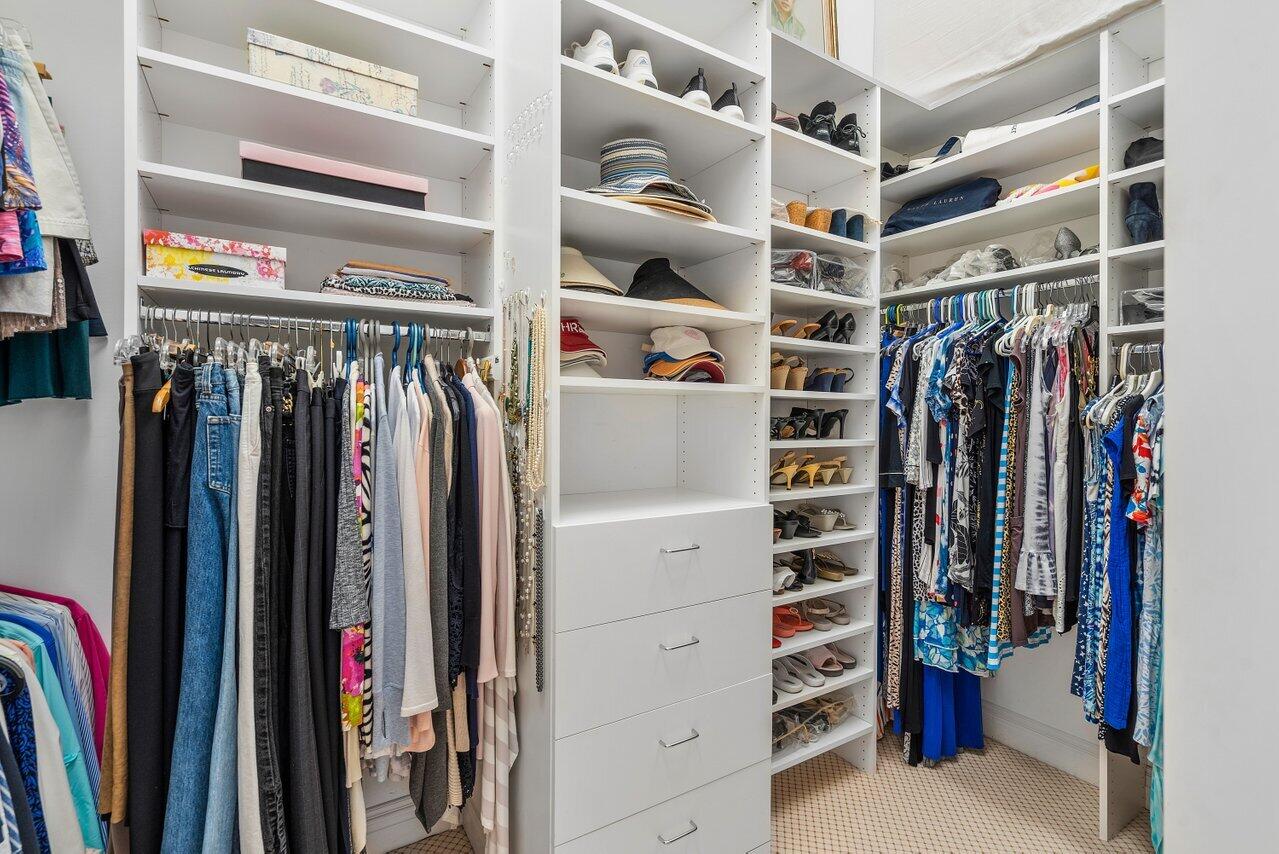 JUPITER INLET BEACH COLONY - Residential