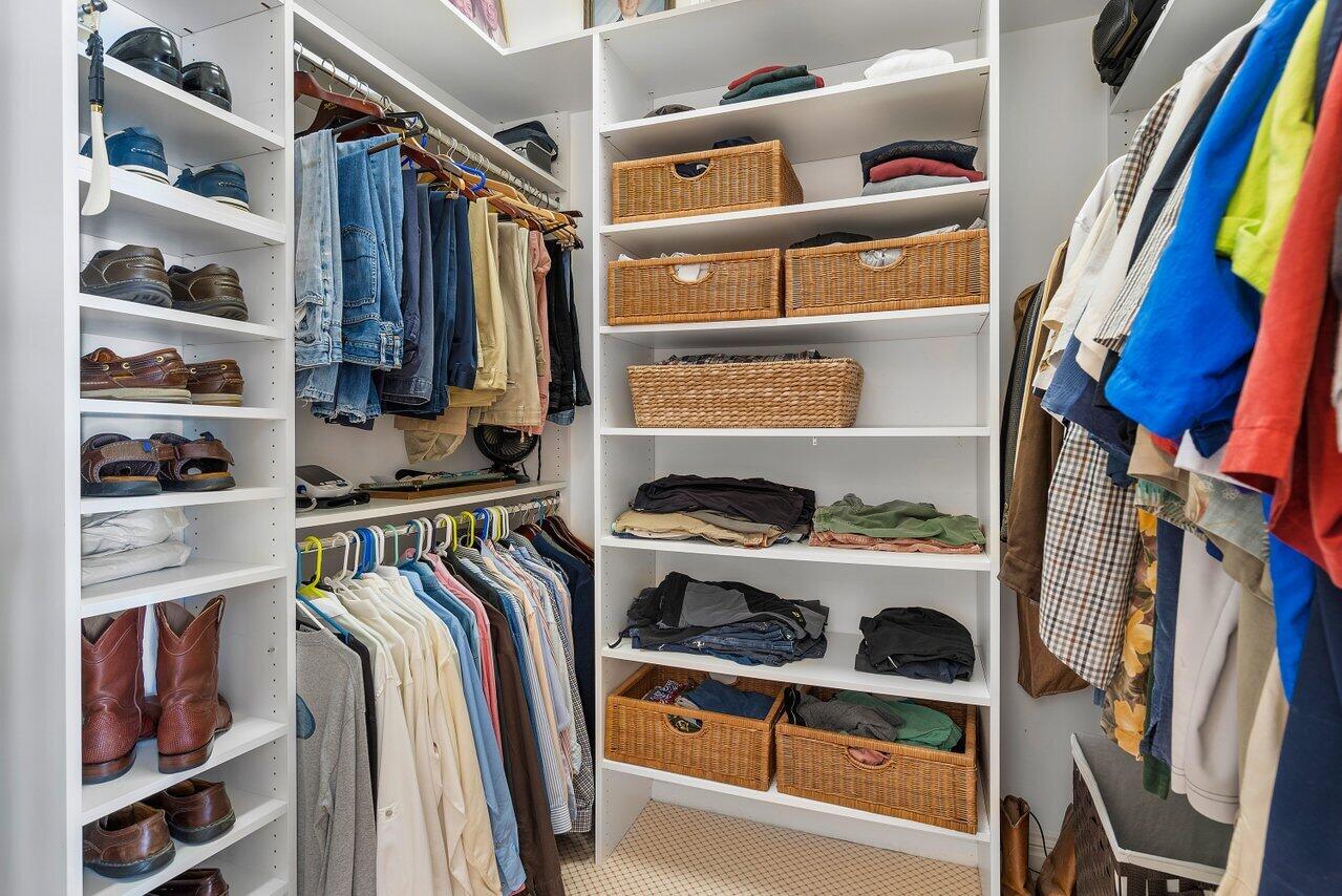 JUPITER INLET BEACH COLONY - Residential