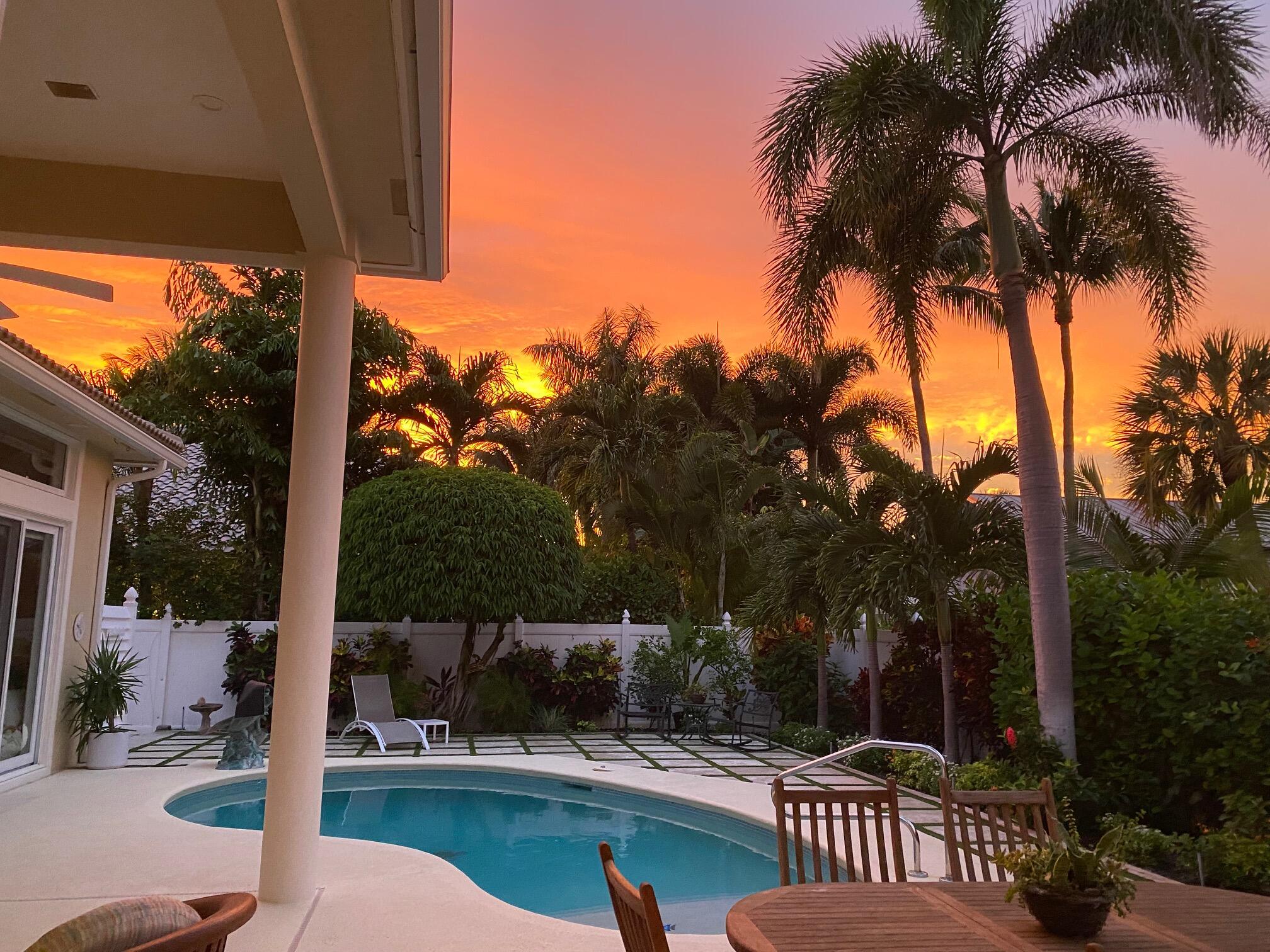 JUPITER INLET BEACH COLONY - Residential