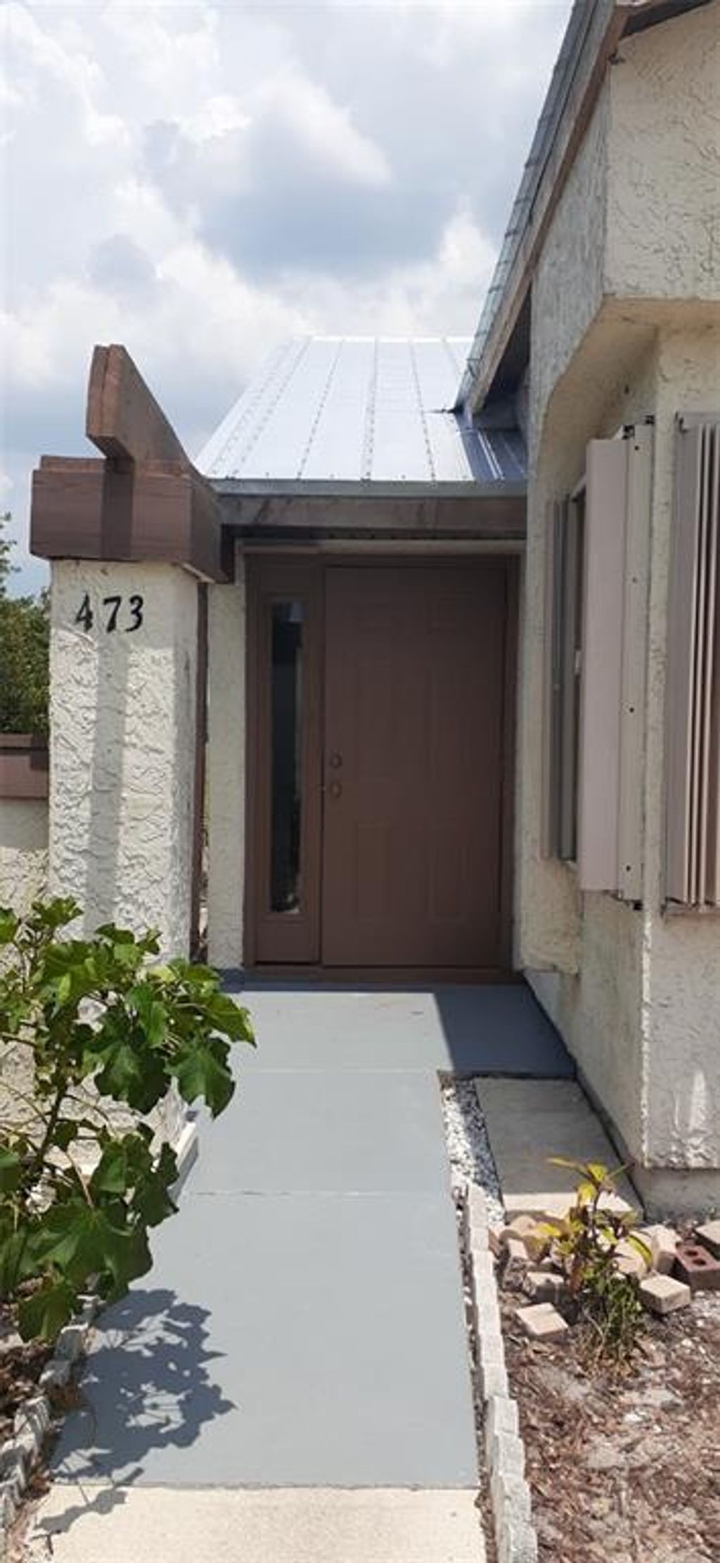 Photo of 473 SW Bill Traitel Ave, Port Saint Lucie, FL 34953 (MLS # F10284314)