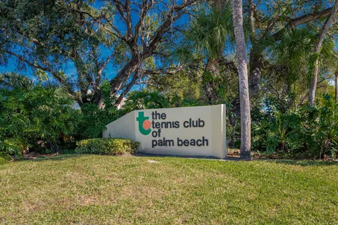 2828 Tennis Club Drive 210, West Palm Beach, FL 33417 - MLS#: R10938074