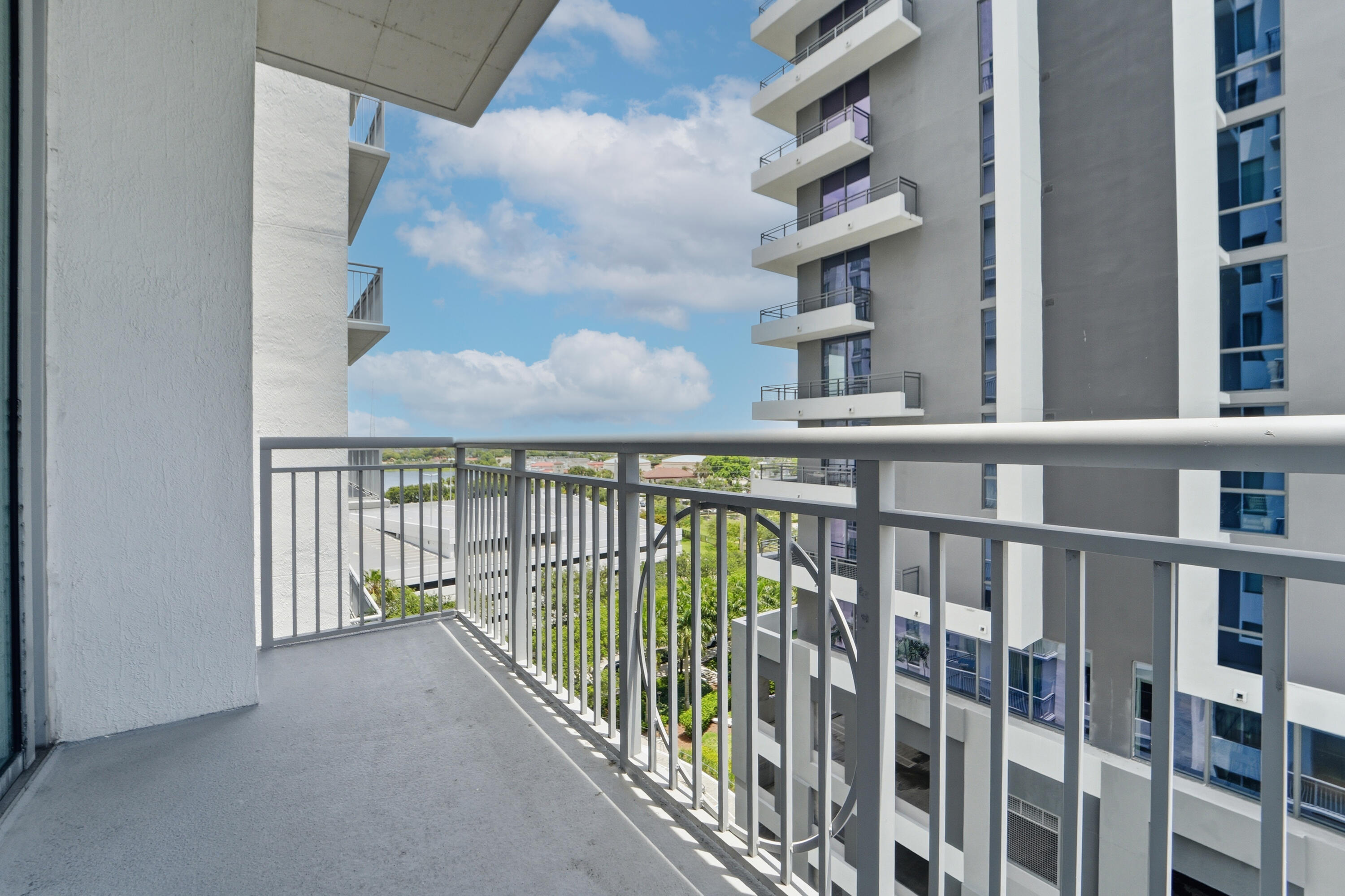 EDGE CONDO - Residential Lease