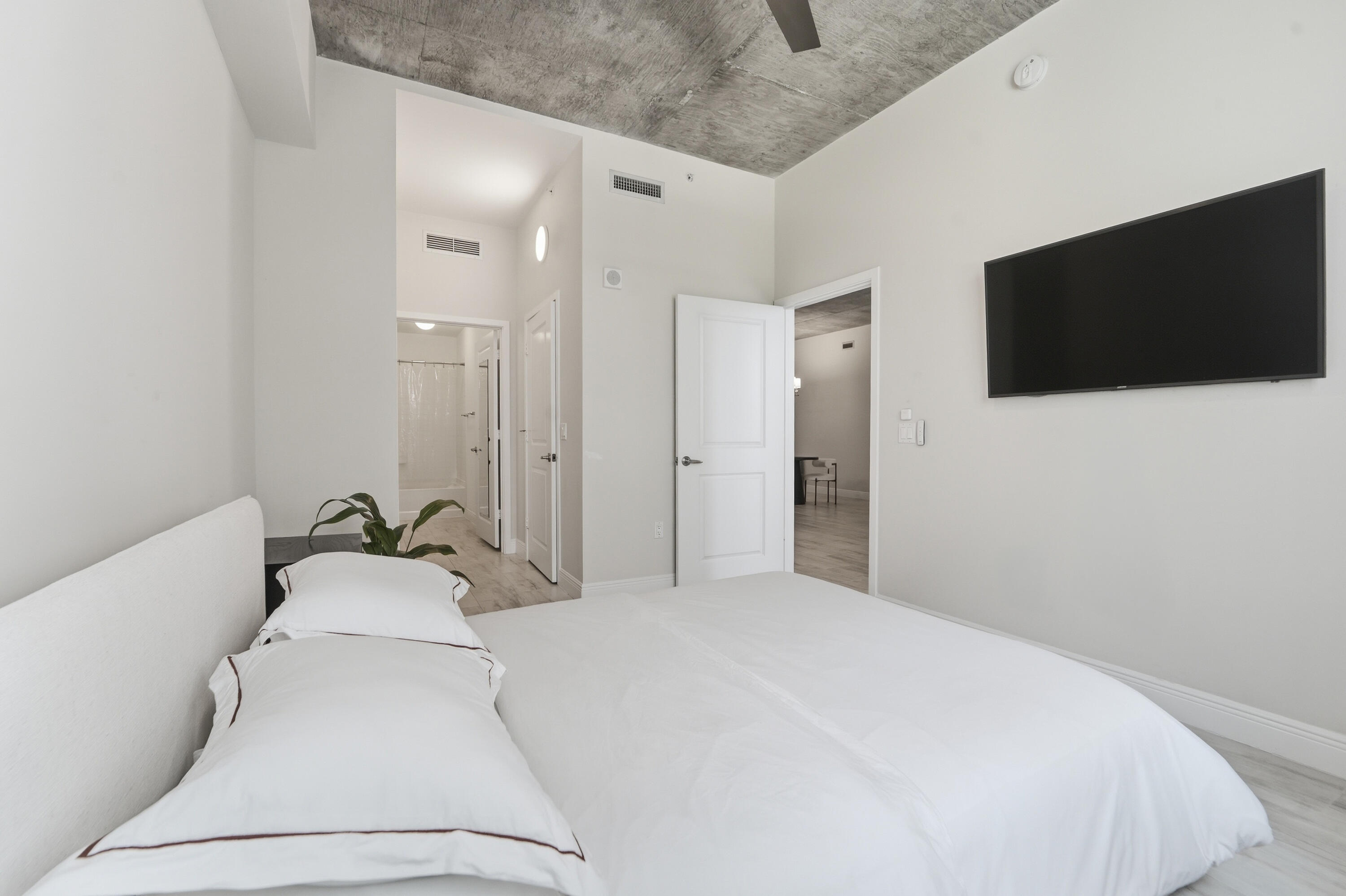 EDGE CONDO - Residential Lease