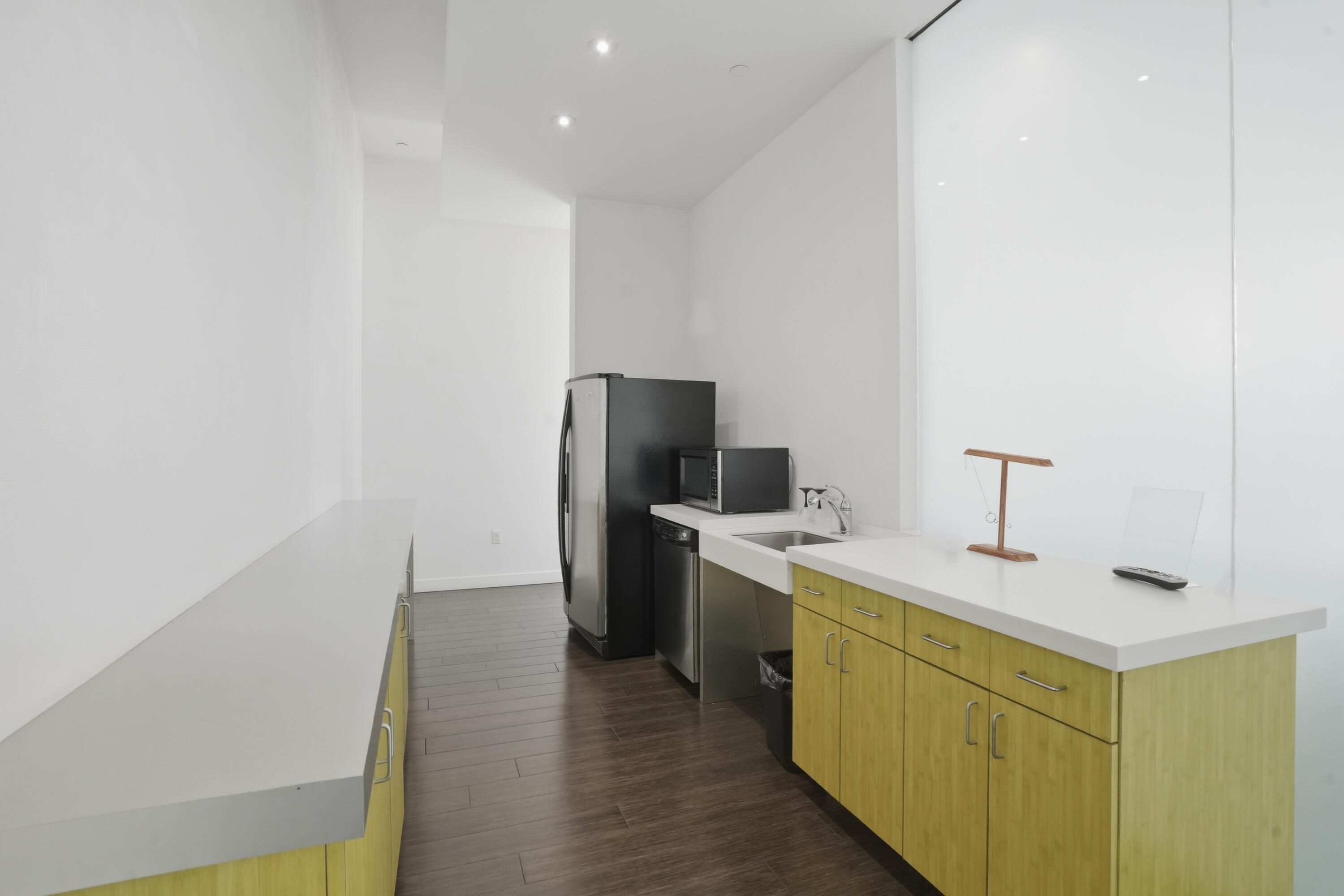 EDGE CONDO - Residential Lease