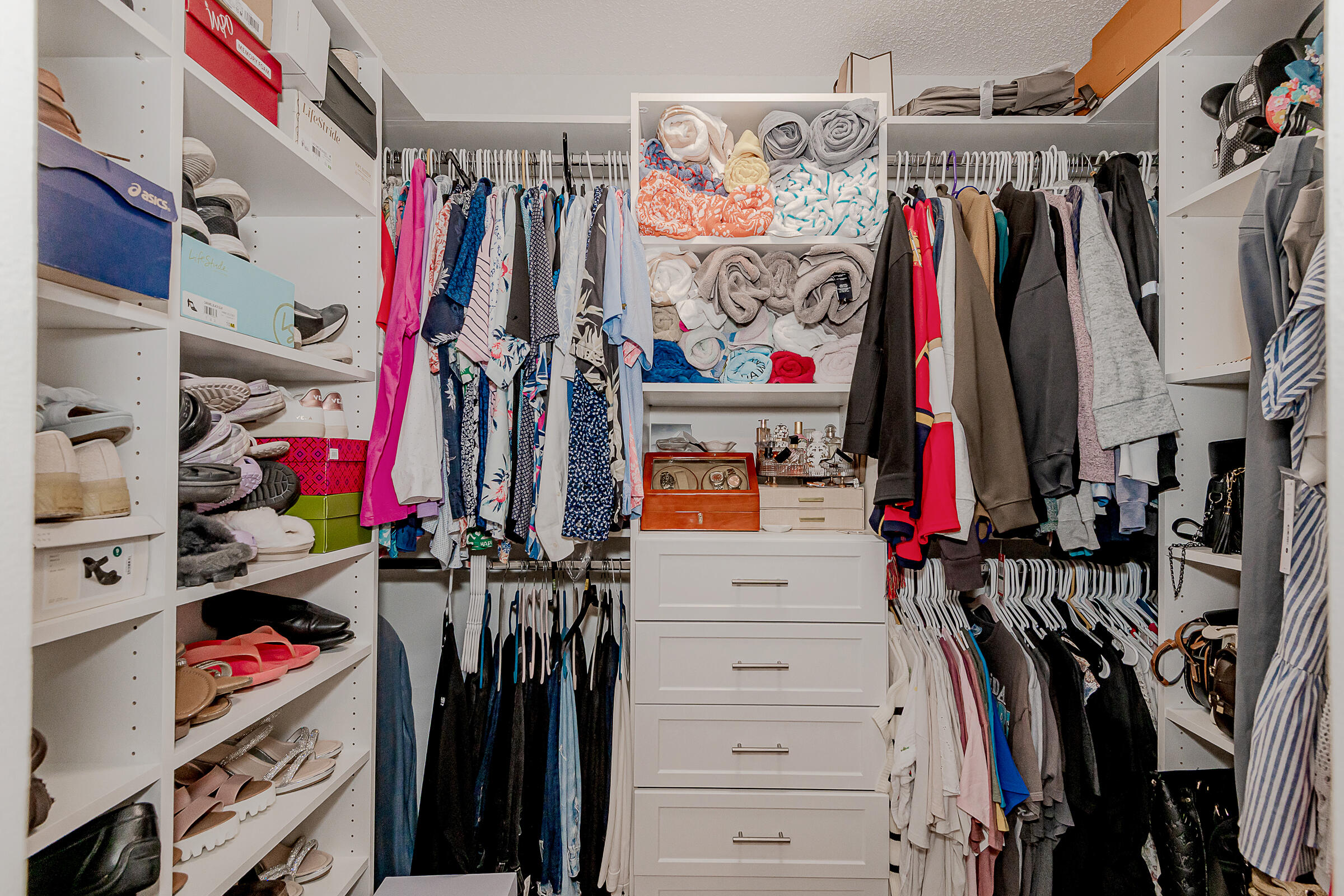 BOYNTON LAKES 6 - Residential