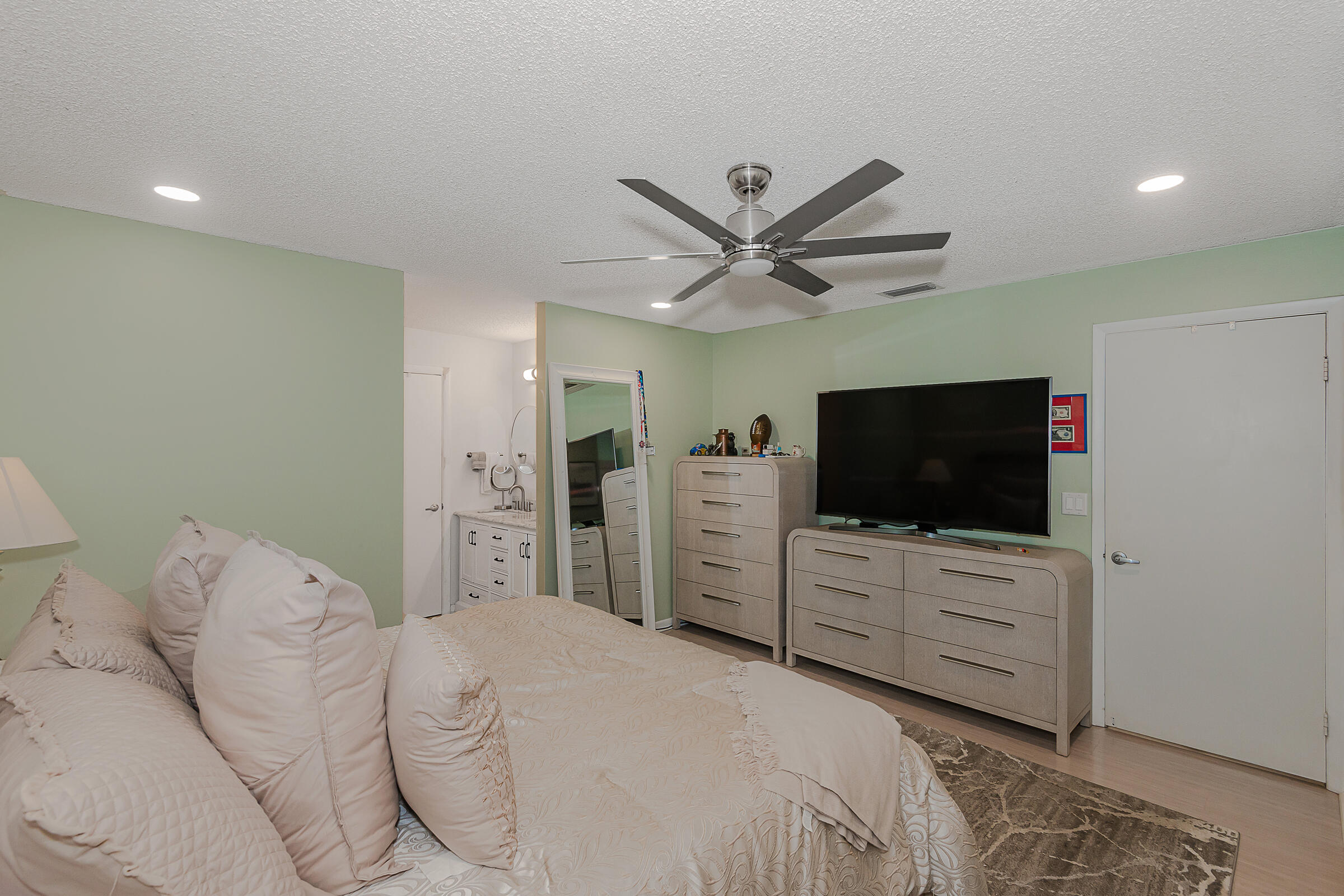 BOYNTON LAKES 6 - Residential