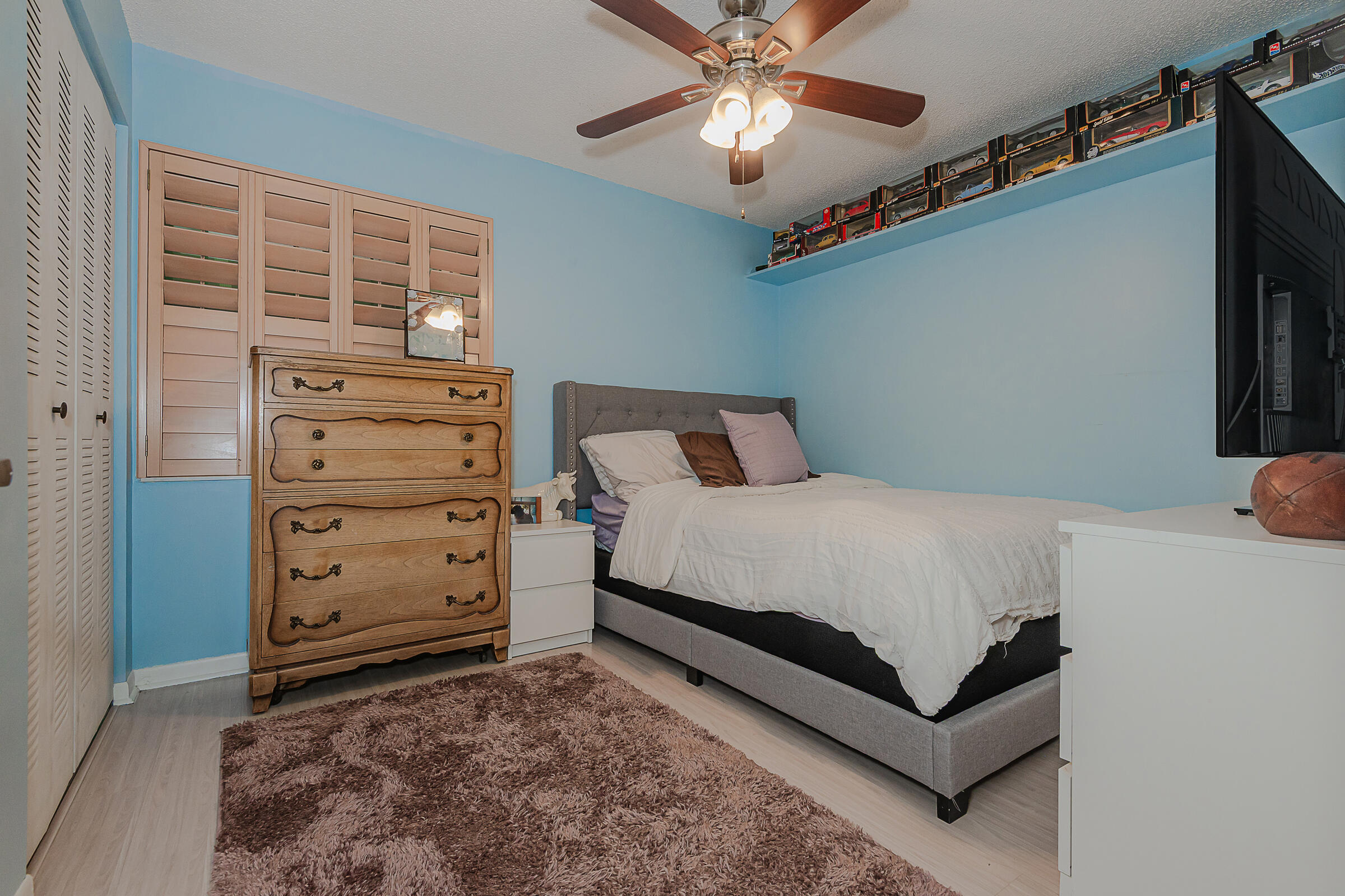 BOYNTON LAKES 6 - Residential