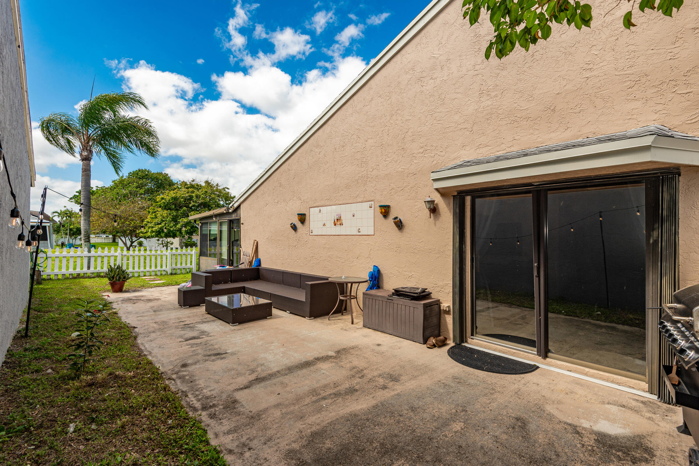 BOYNTON LAKES 6 - Residential