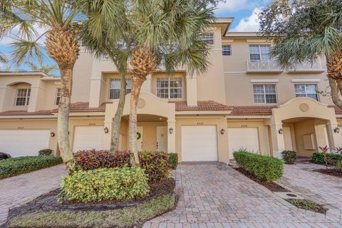 4557 Artesa Way S Palm Beach Gardens FL 33418