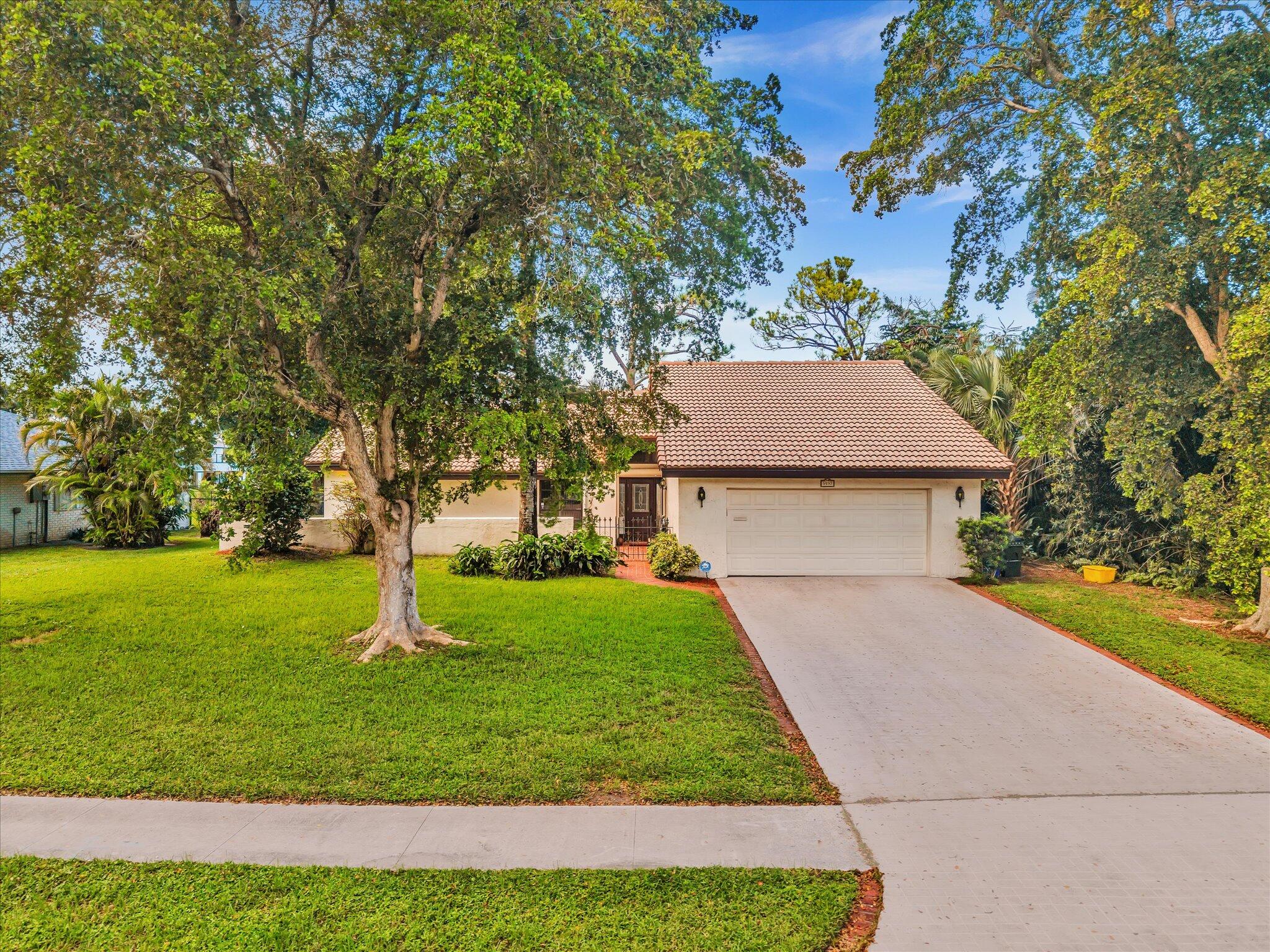 Sherwood Park/Lakeview - Residential