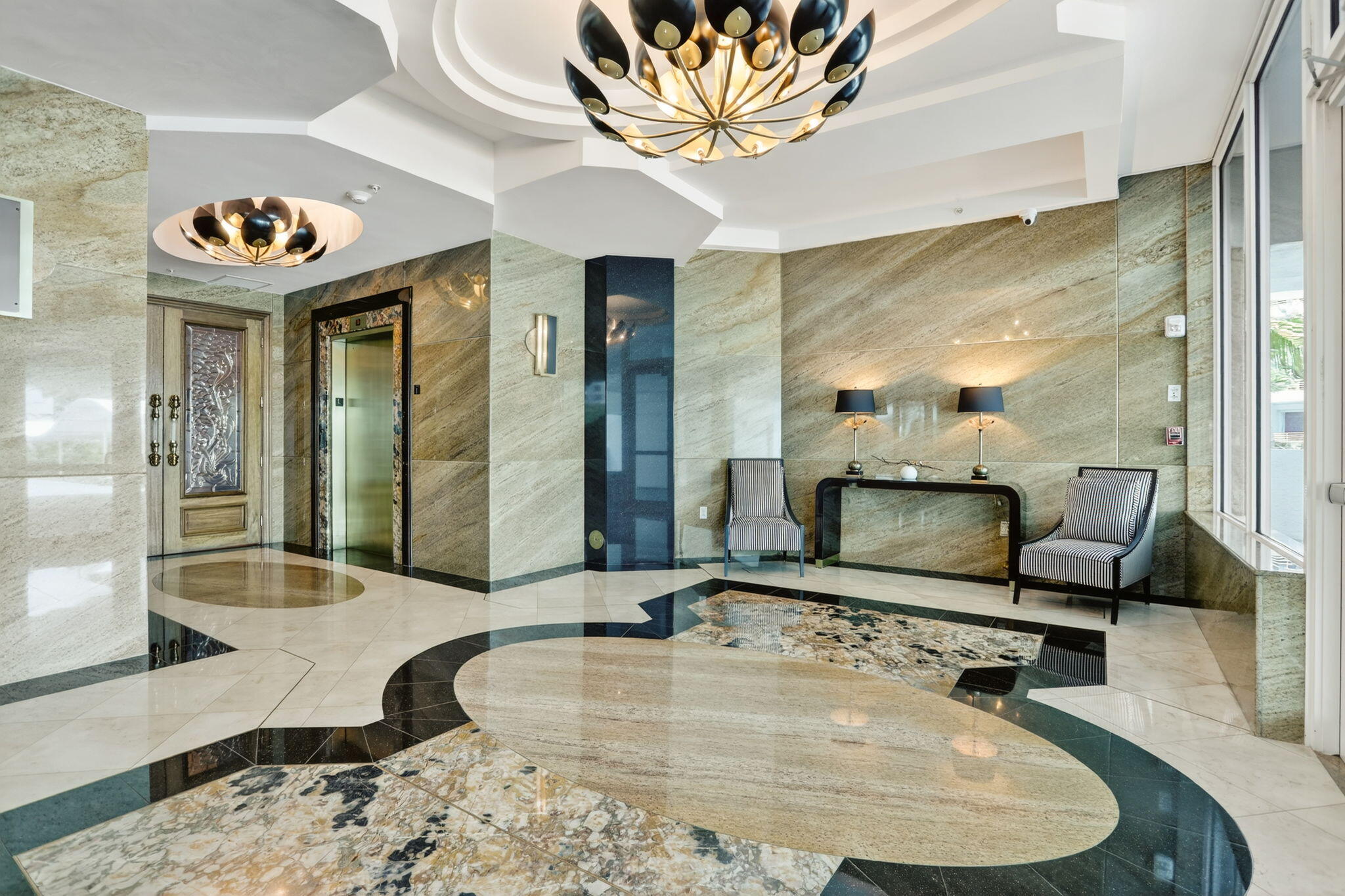 CRISTELLE CAY - Residential