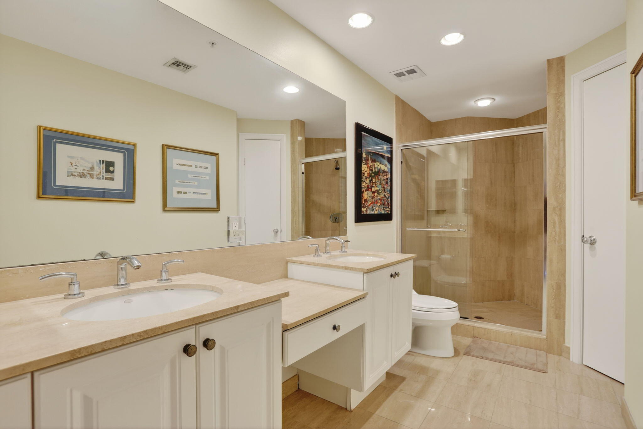 CRISTELLE CAY - Residential