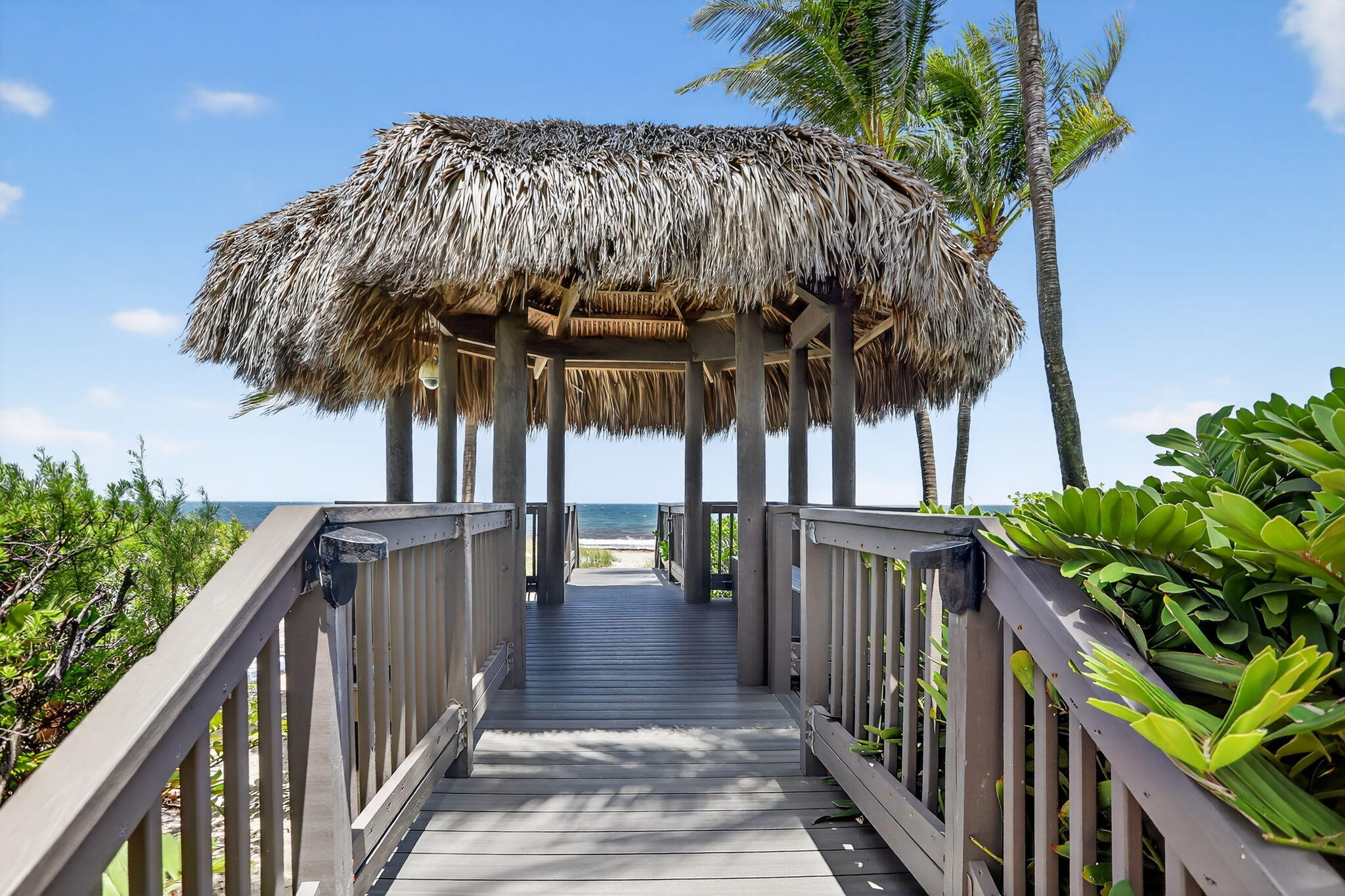 CRISTELLE CAY - Residential