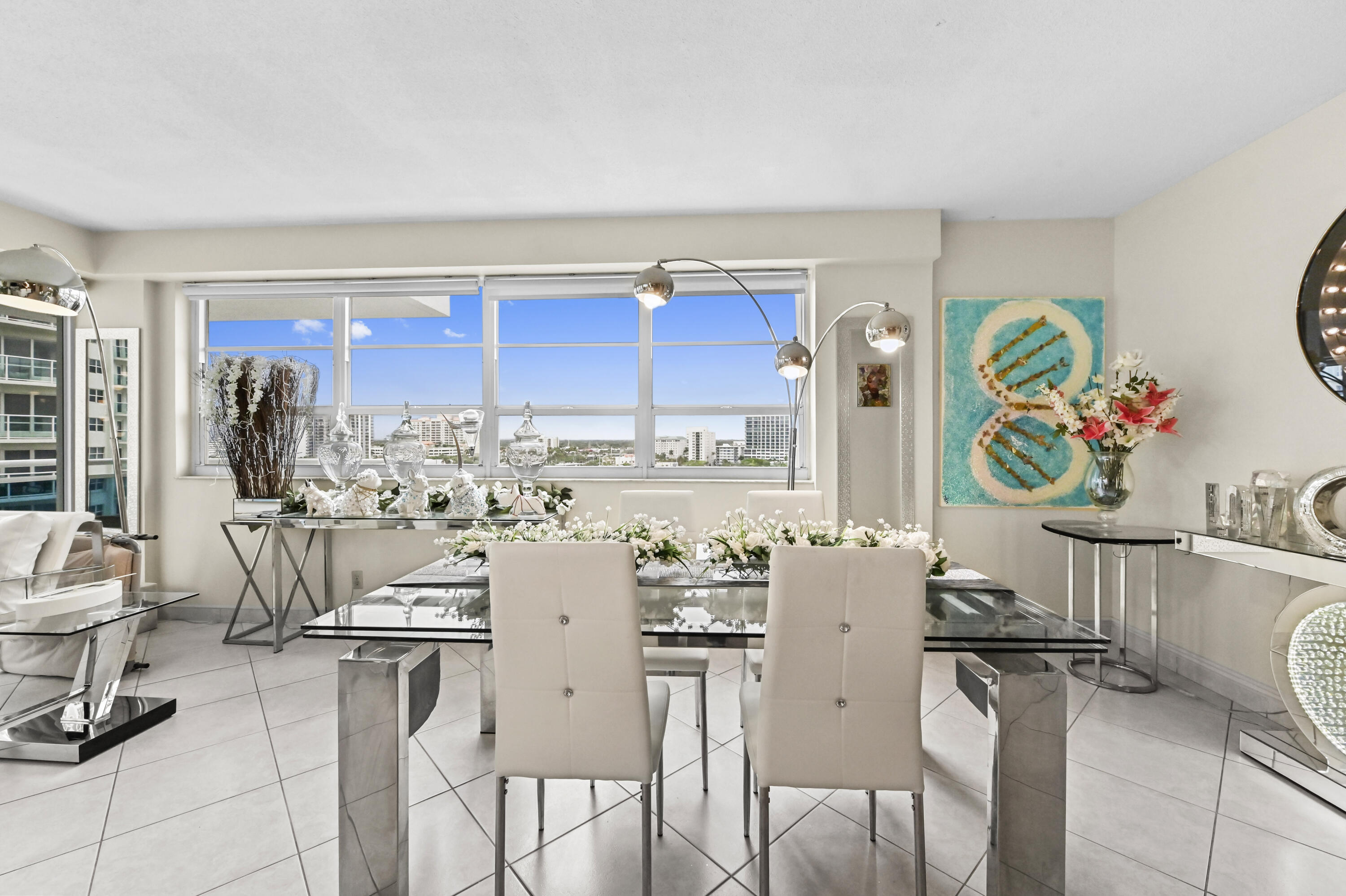 COMMODORE CONDO - Residential