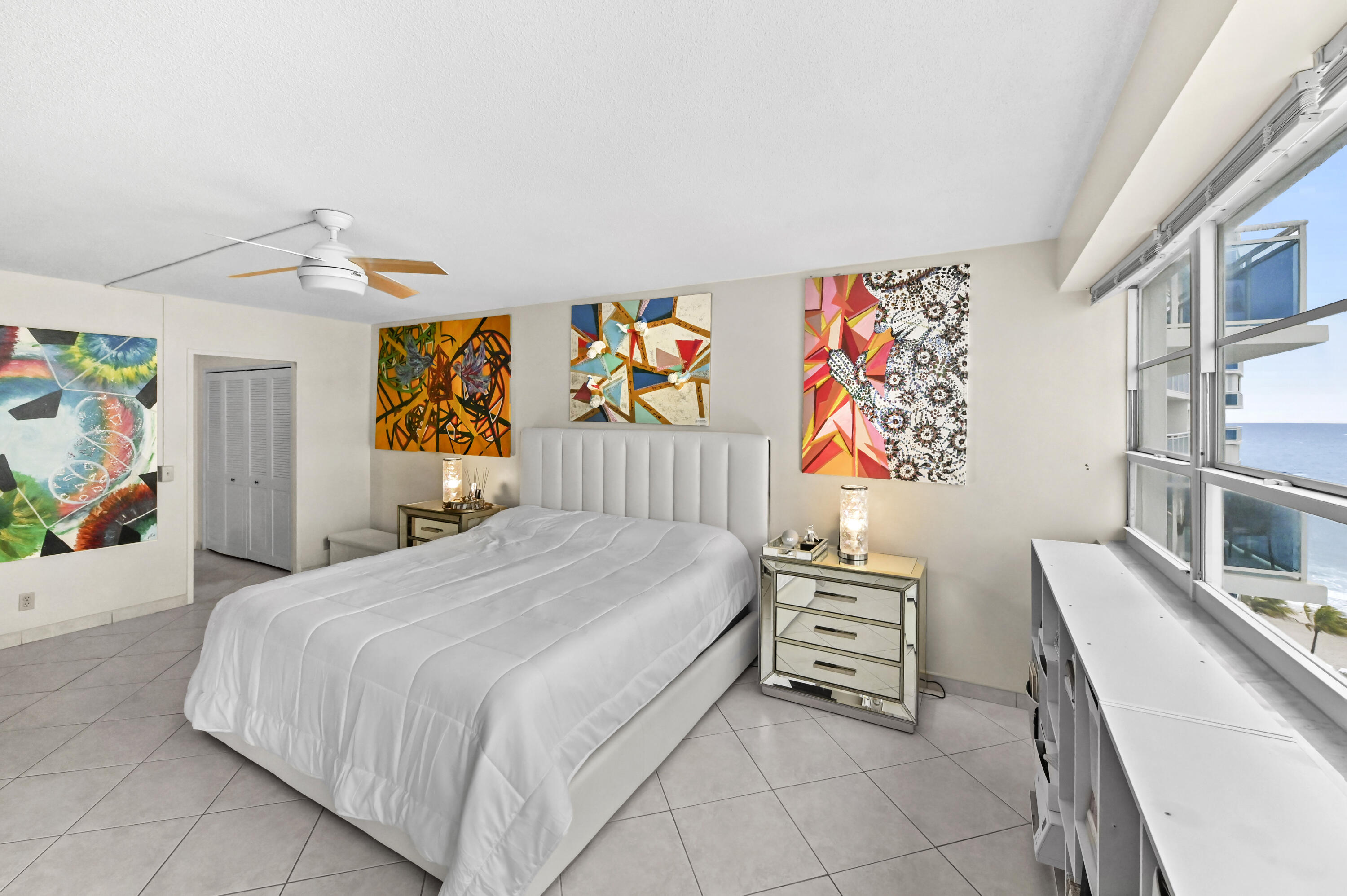 COMMODORE CONDO - Residential