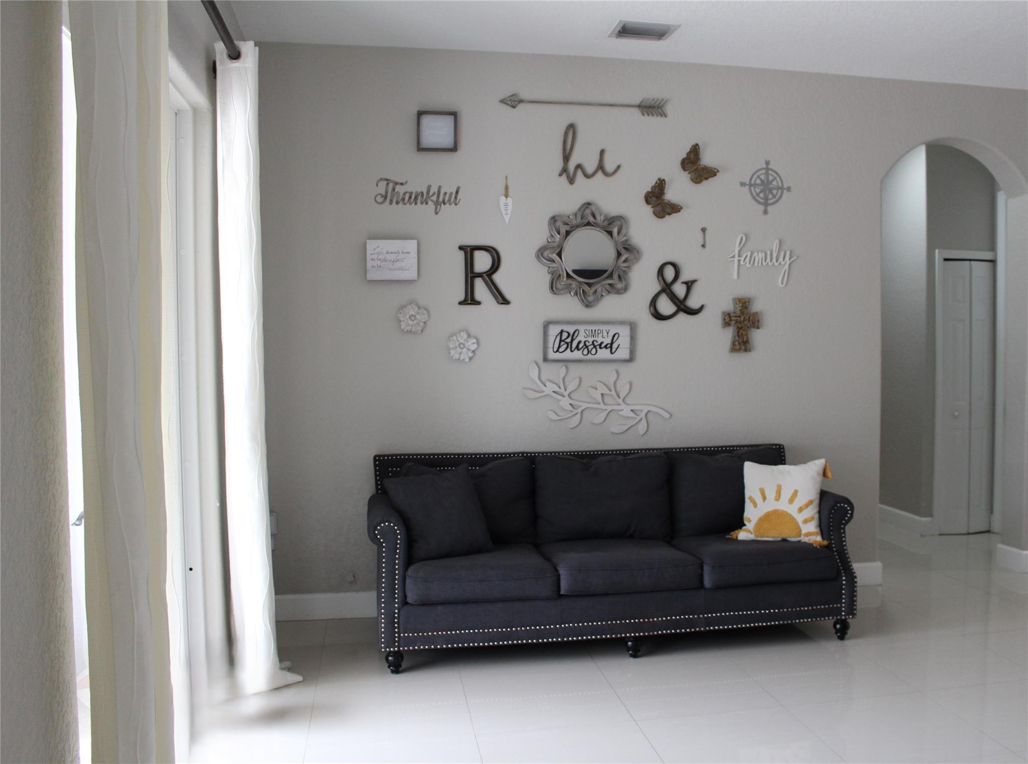 EDEN LAKE ESTATES - Residential