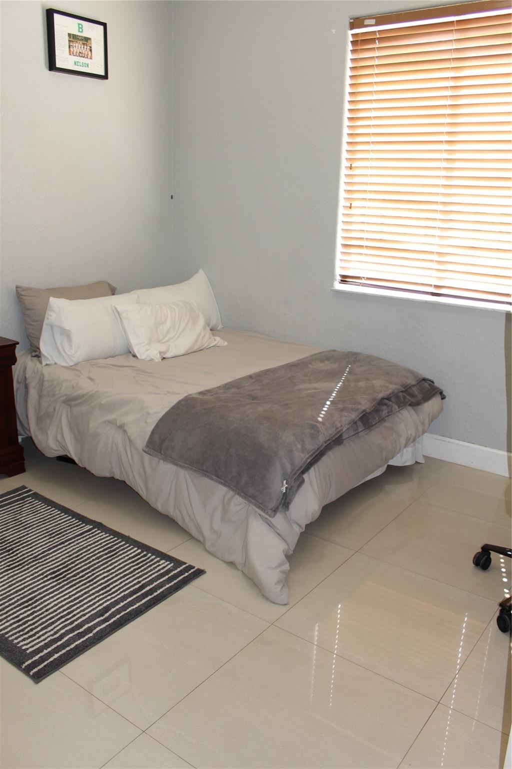 EDEN LAKE ESTATES - Residential