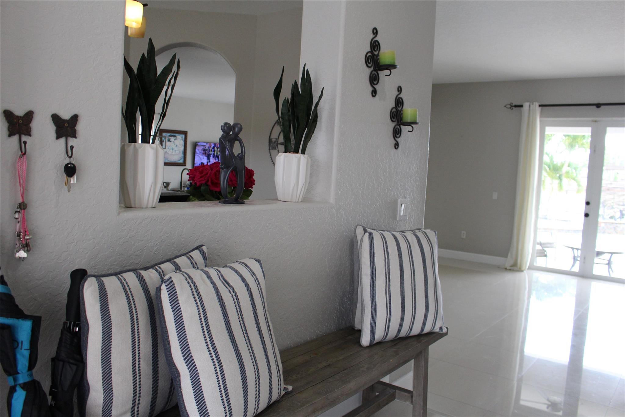 EDEN LAKE ESTATES - Residential