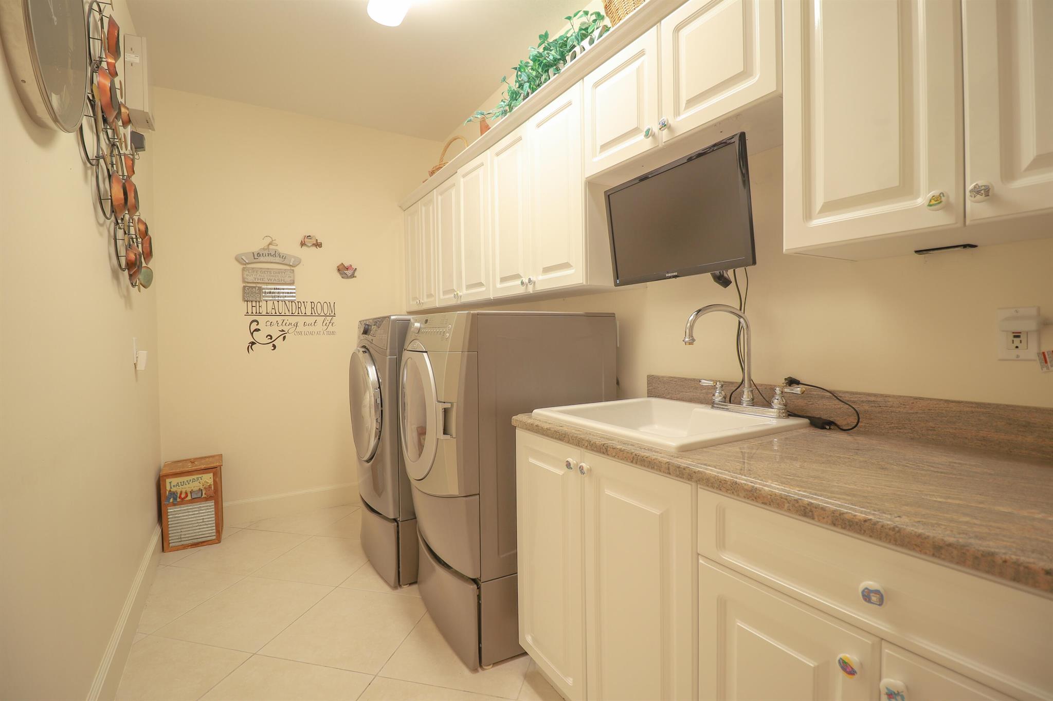 POINT MANALAPAN 8 - Residential