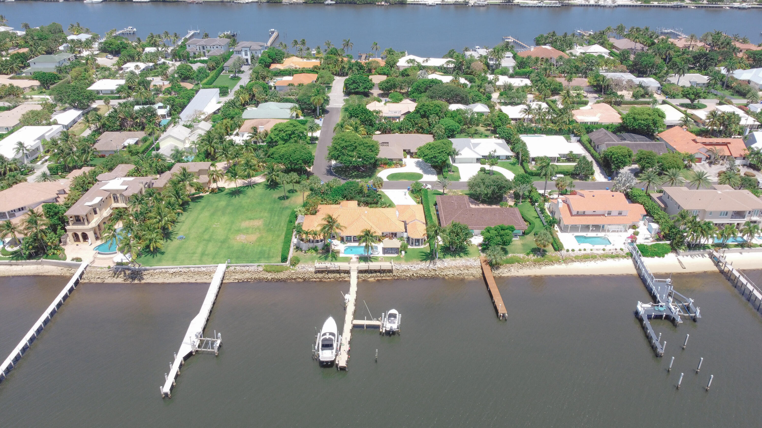 POINT MANALAPAN 8 - Residential