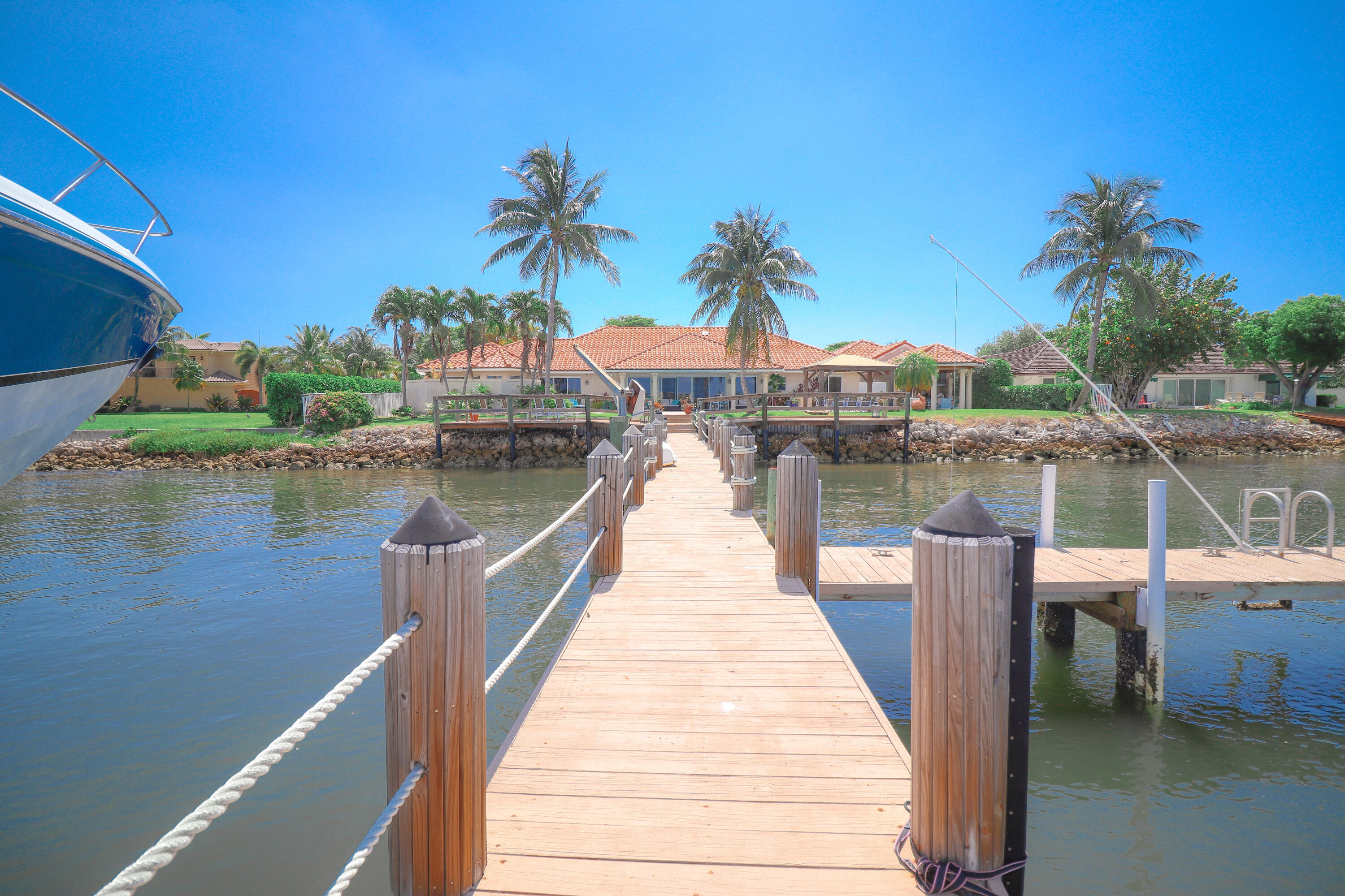 POINT MANALAPAN 8 - Residential