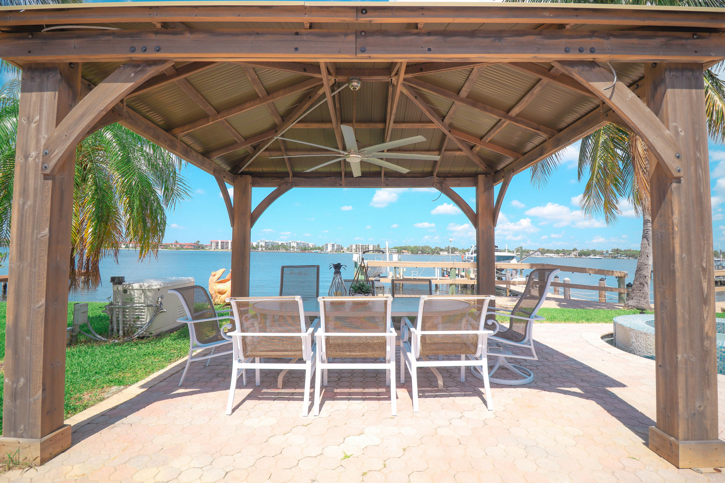 POINT MANALAPAN 8 - Residential