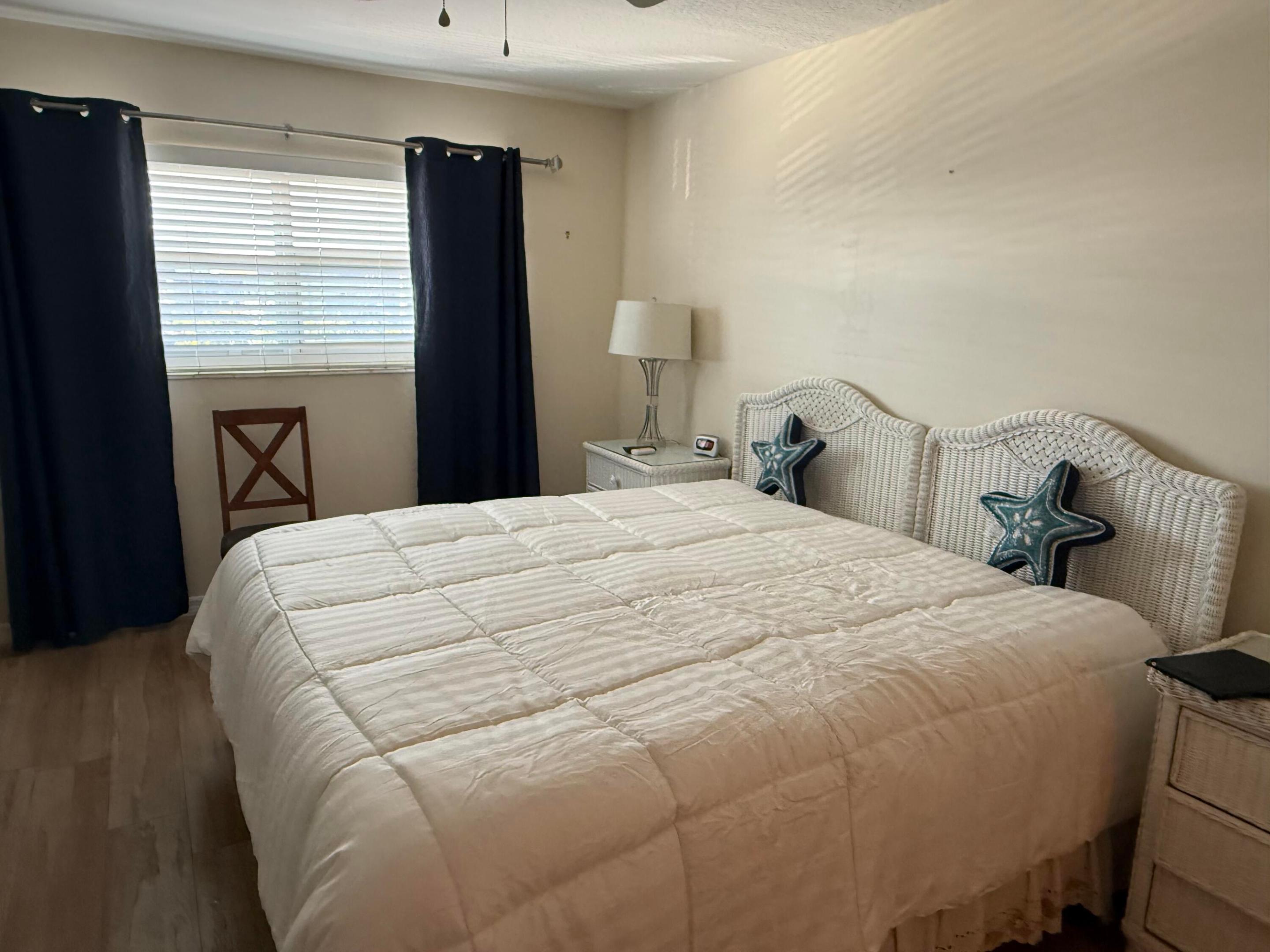 SHORE CLUB APTS. - Residential