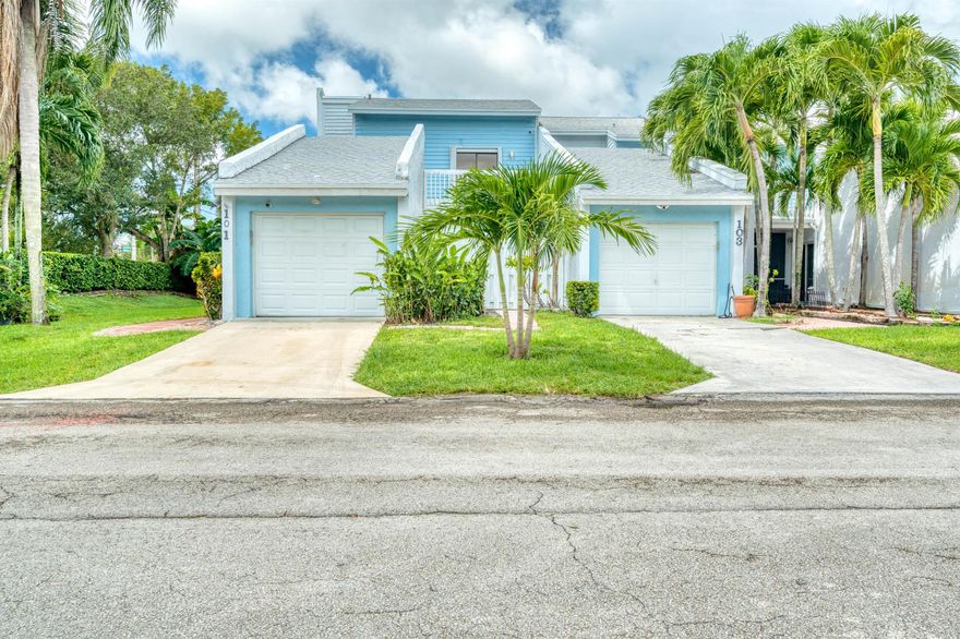 Welcome to this beautiful townhouse in Royal Palm Beach! This home features 3 bedrooms, 2.5 renovated bathrooms, and a convenient 1 car garage. The master suite is located downstairs, offering both privacy and comfort.Enjoy freshly painted interiors, brand-new tile flooring downstairs, and beautifully renovated bathrooms. The living room features a stunning chandelier that can play music when connected to your phone or TV, creating a delightful ambiance. Plus, the high ceilings and enjoy a spacious loft that overlooks the living area and step out onto the outdoor deck above the patio, perfect for entertaining.The property also boasts a new roof installed in 2023 and is situated on a corner lot, complete with a community pool. This home truly has it all. Schedule your showing today!