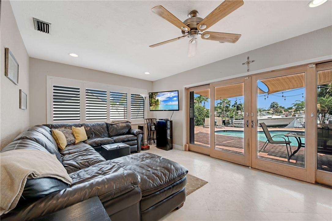 Garden Isles Sec One 46-3 - Residential