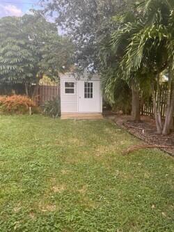 TROPIC PALMS 1 - Residential Lease