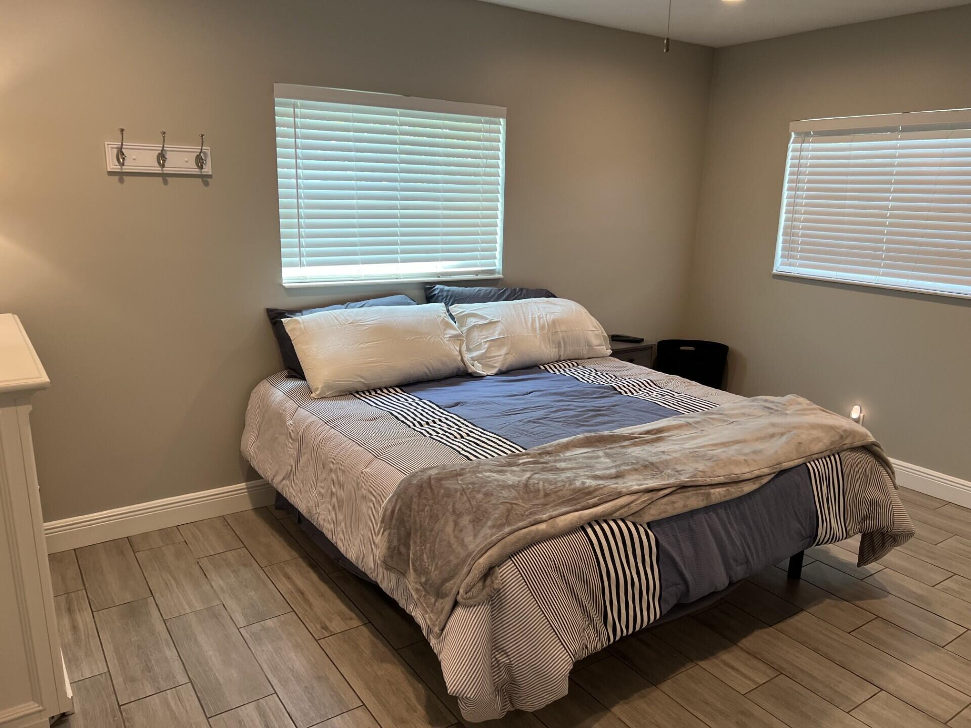 TROPIC PALMS 1 - Residential Lease