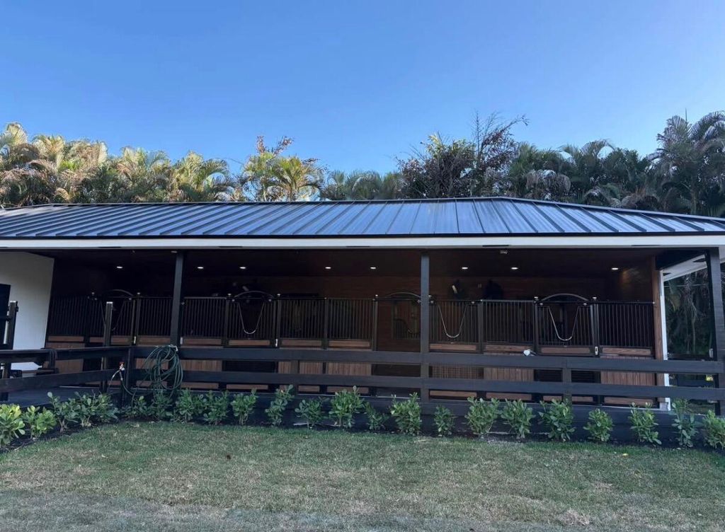 Photo of 11592 E Rambling Drive, Wellington, FL 33414 (MLS # B26010767)