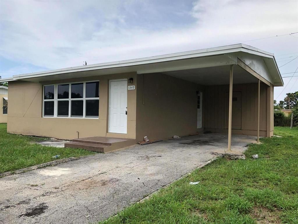 Photo of 1342 E 9th Court Ct, West Palm Beach, FL 33401 (MLS # R10731586)
