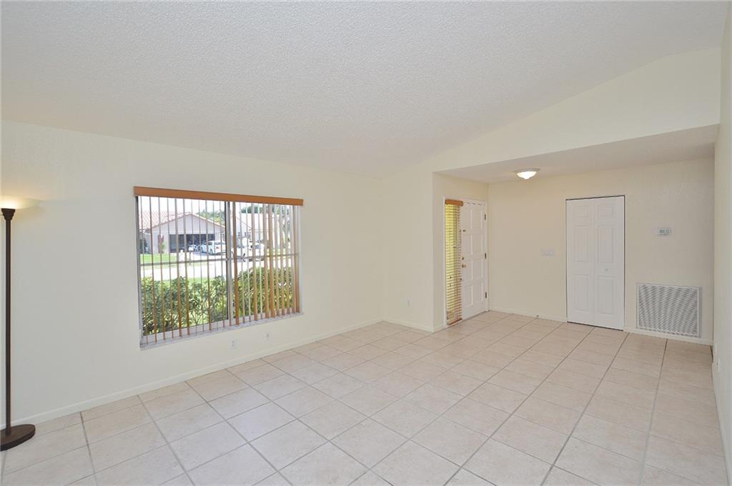 The Crossbow 131-11 B - Residential