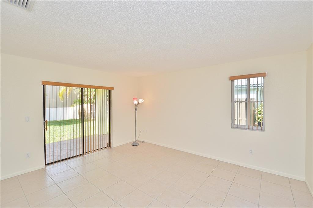 The Crossbow 131-11 B - Residential