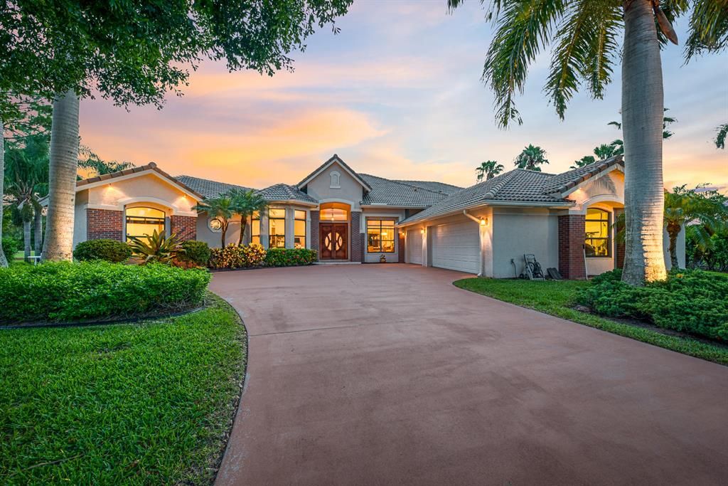 Photo of 1168 SW Mirror Lake Cove, Port Saint Lucie, FL 34986 (MLS # R10732698)