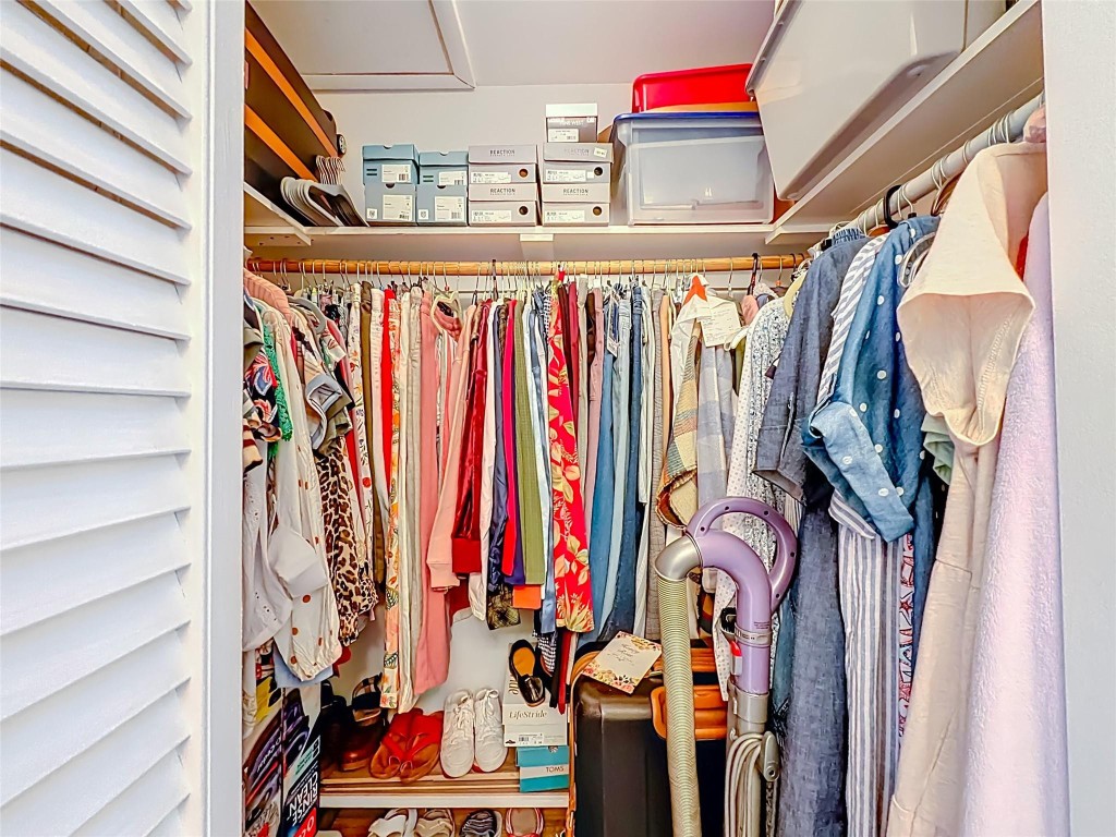 ROYAL PARK GARDENS - Residential