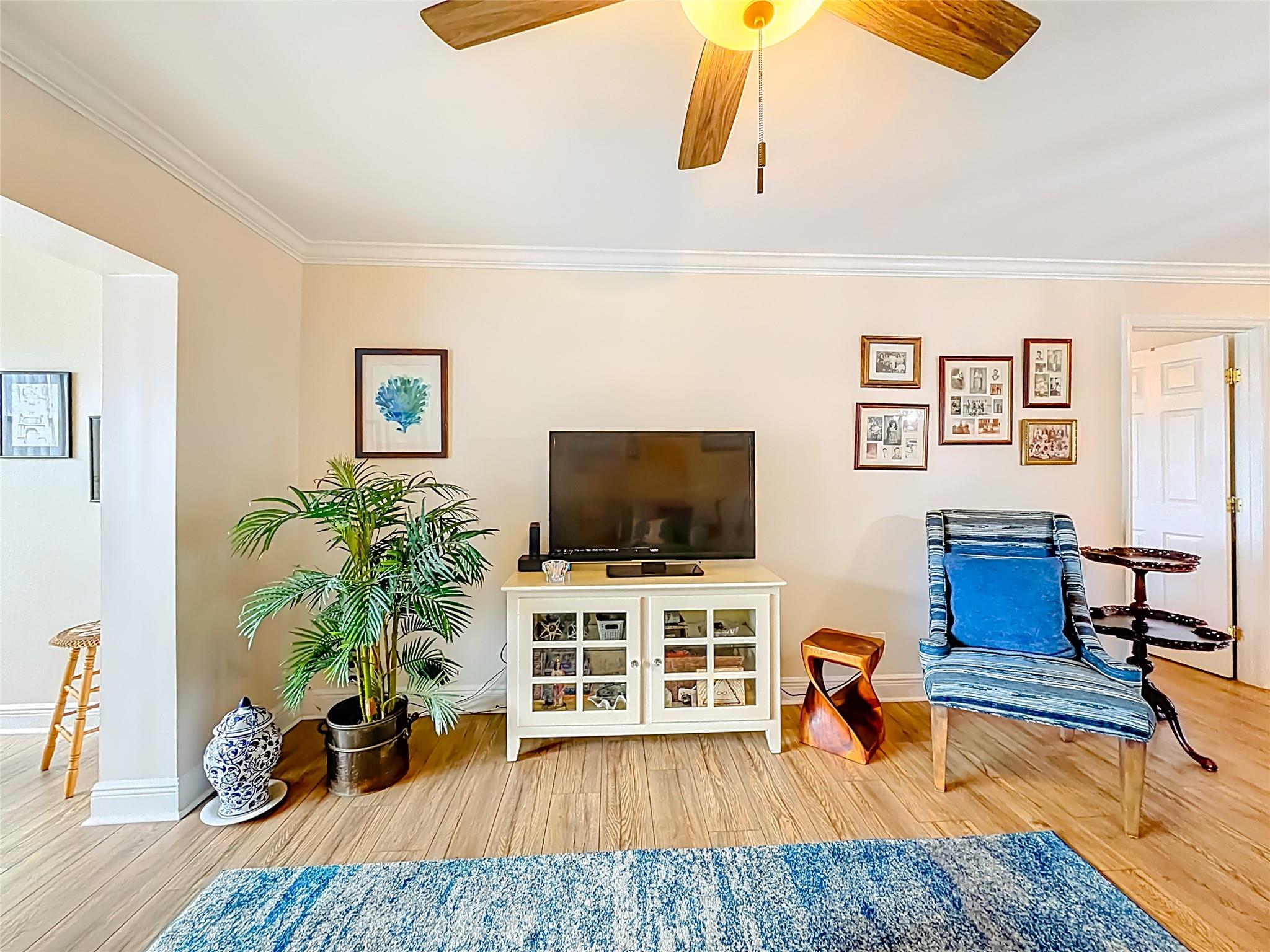 ROYAL PARK GARDENS - Residential