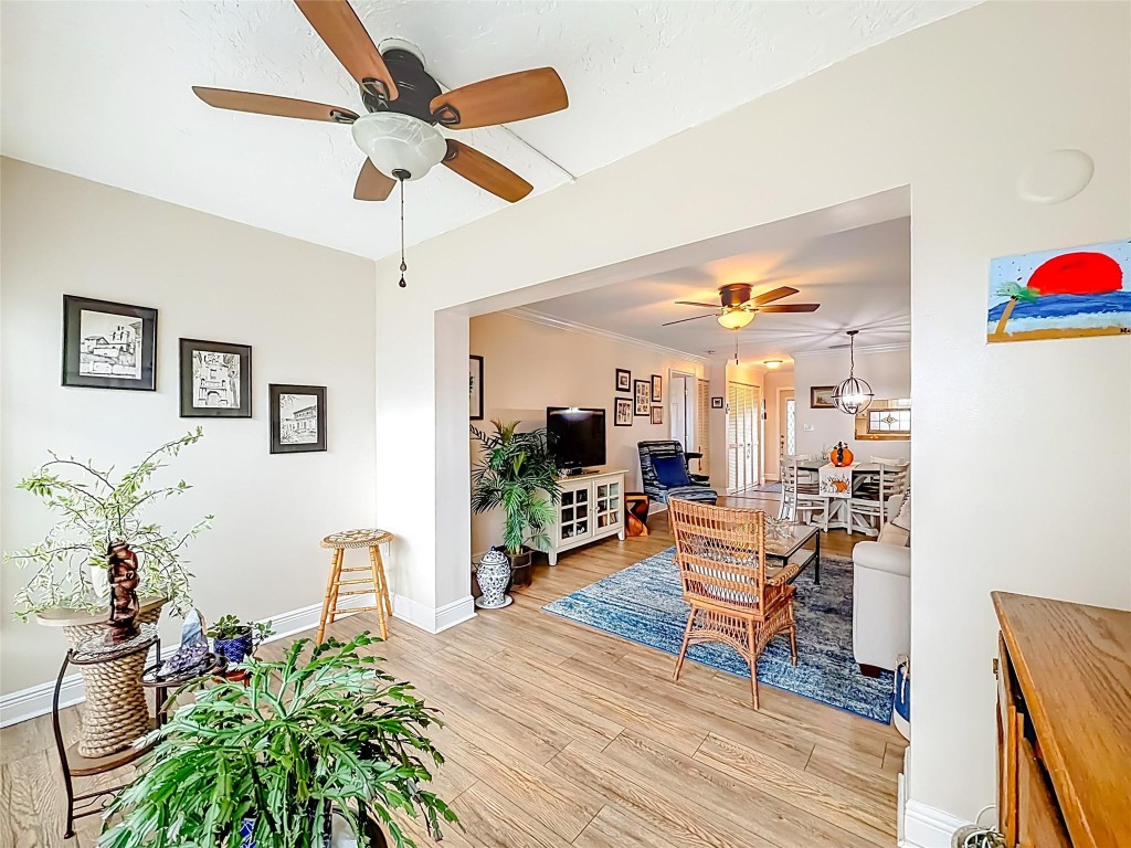 ROYAL PARK GARDENS - Residential