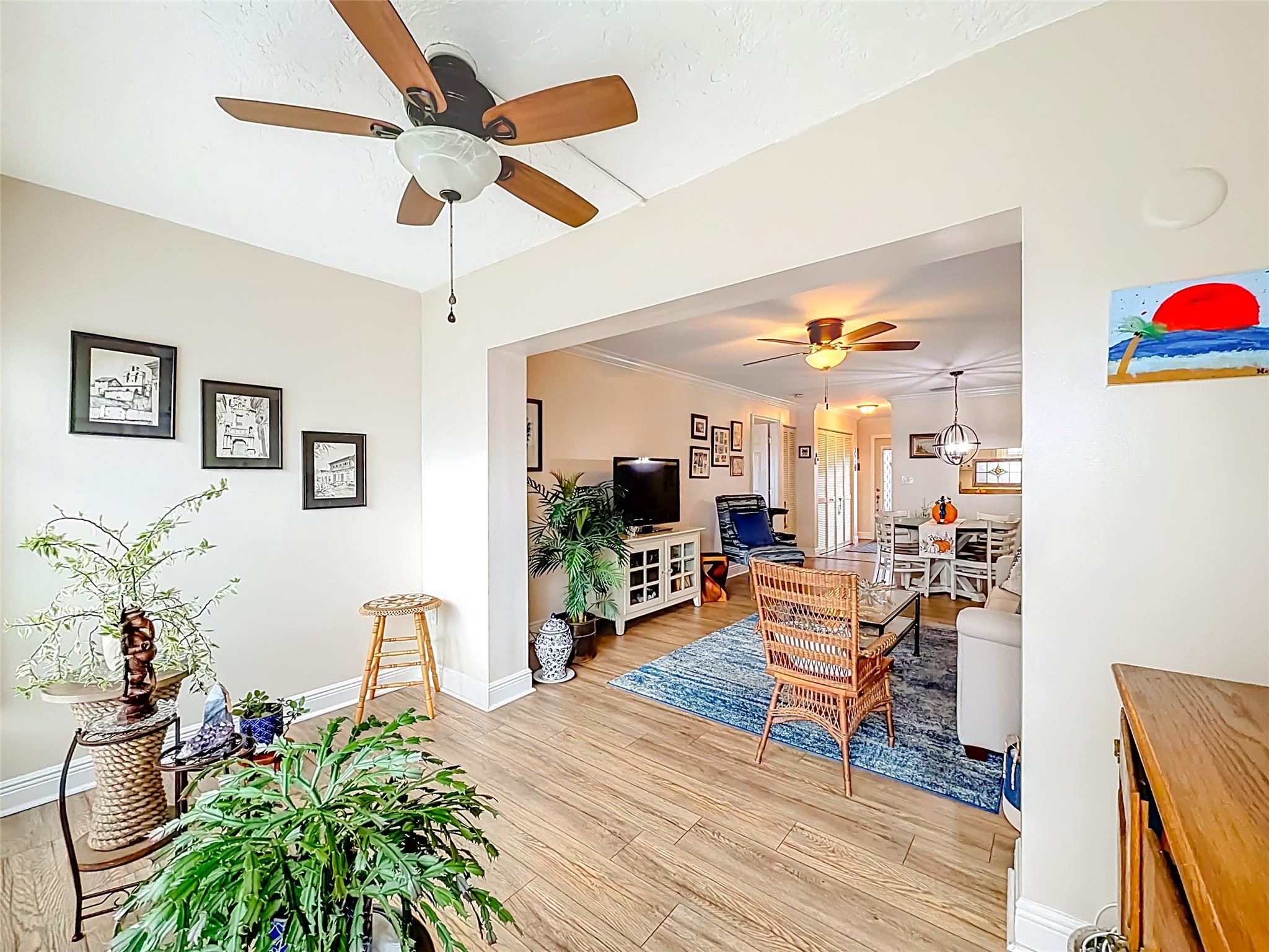 ROYAL PARK GARDENS - Residential