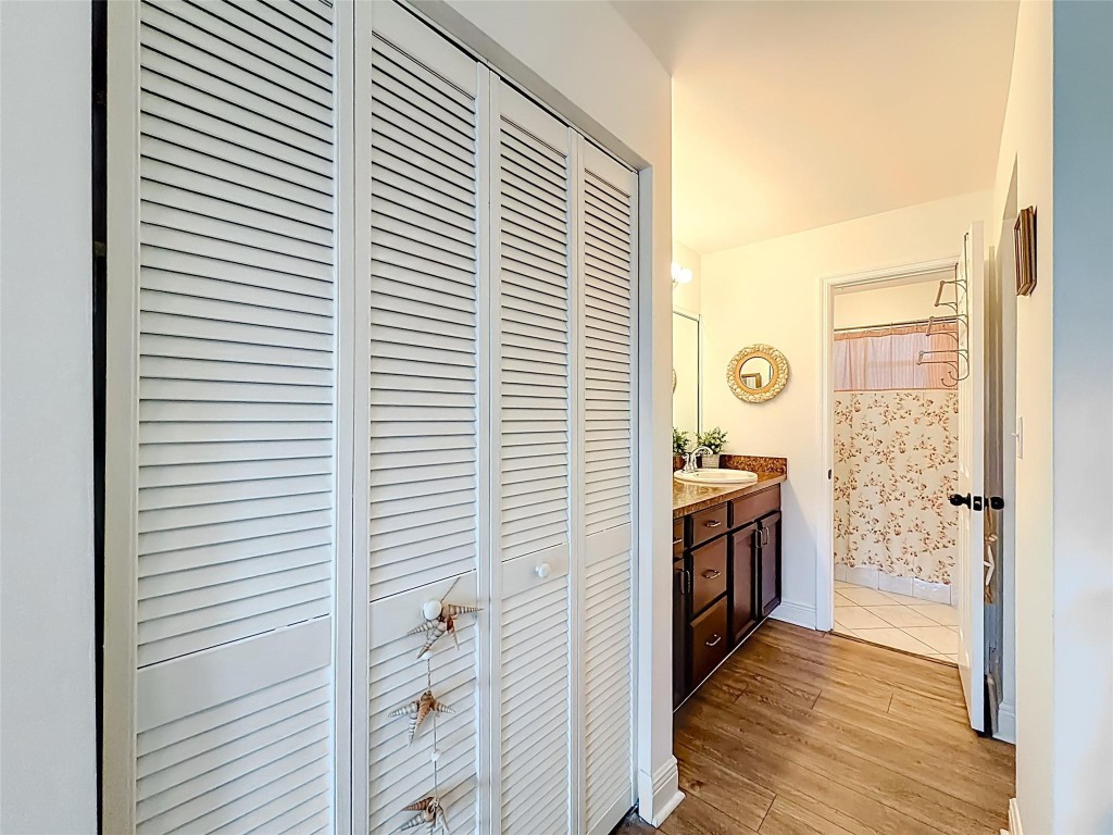 ROYAL PARK GARDENS - Residential