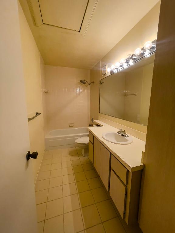 STAMFORD AT ROYAL PALM BEACH - Residential Lease