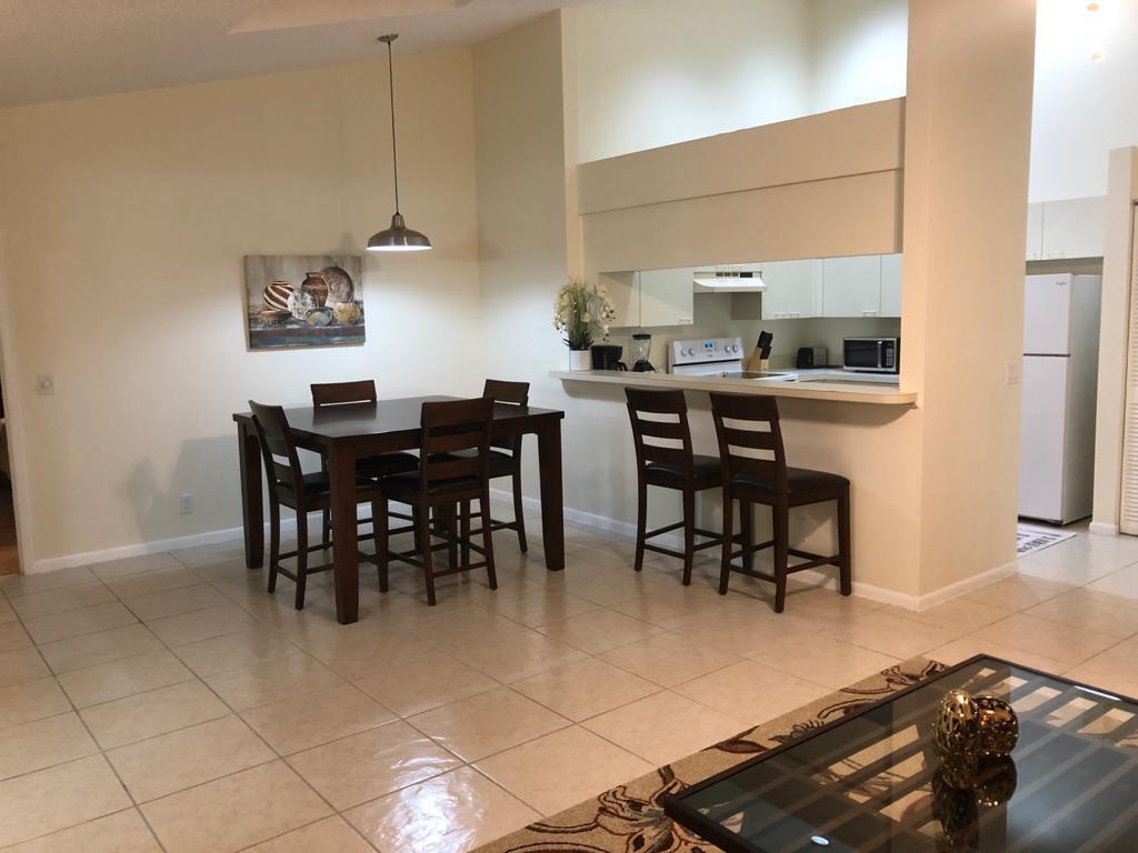 GREENVIEW SHORES 2 OF WELLINGTON - Residential Lease