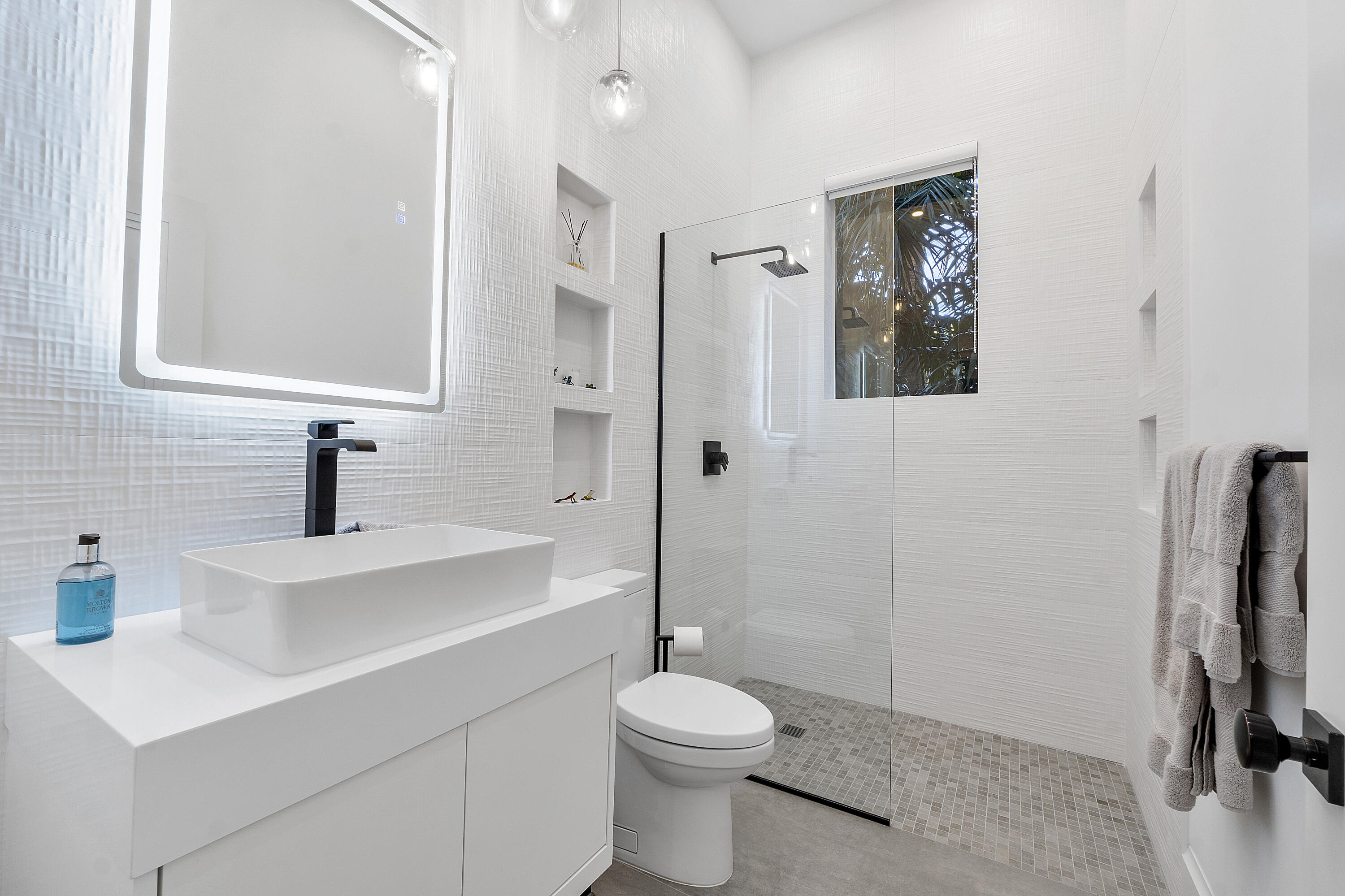 OCEAN HEIGHTS - Residential