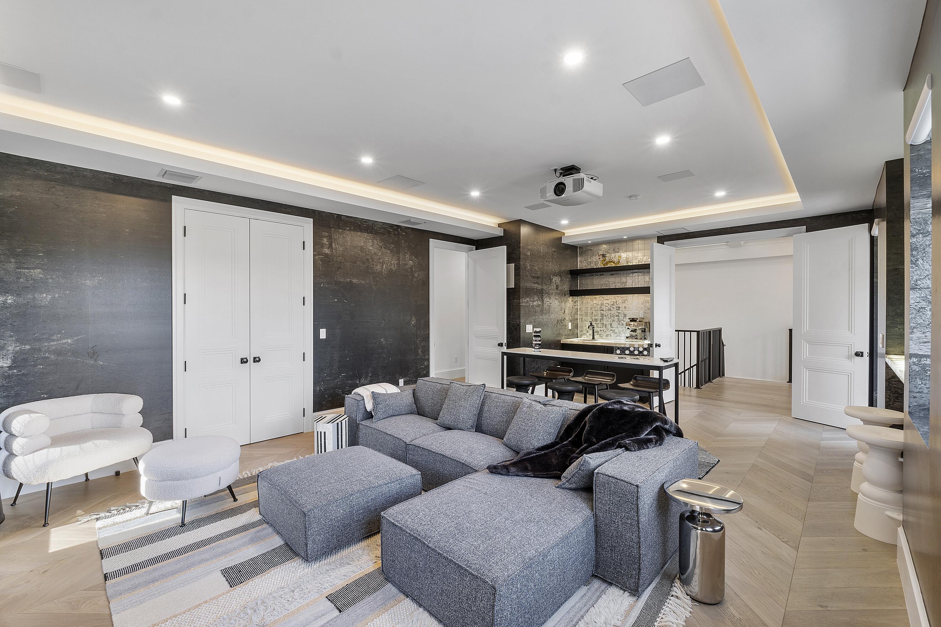 OCEAN HEIGHTS - Residential