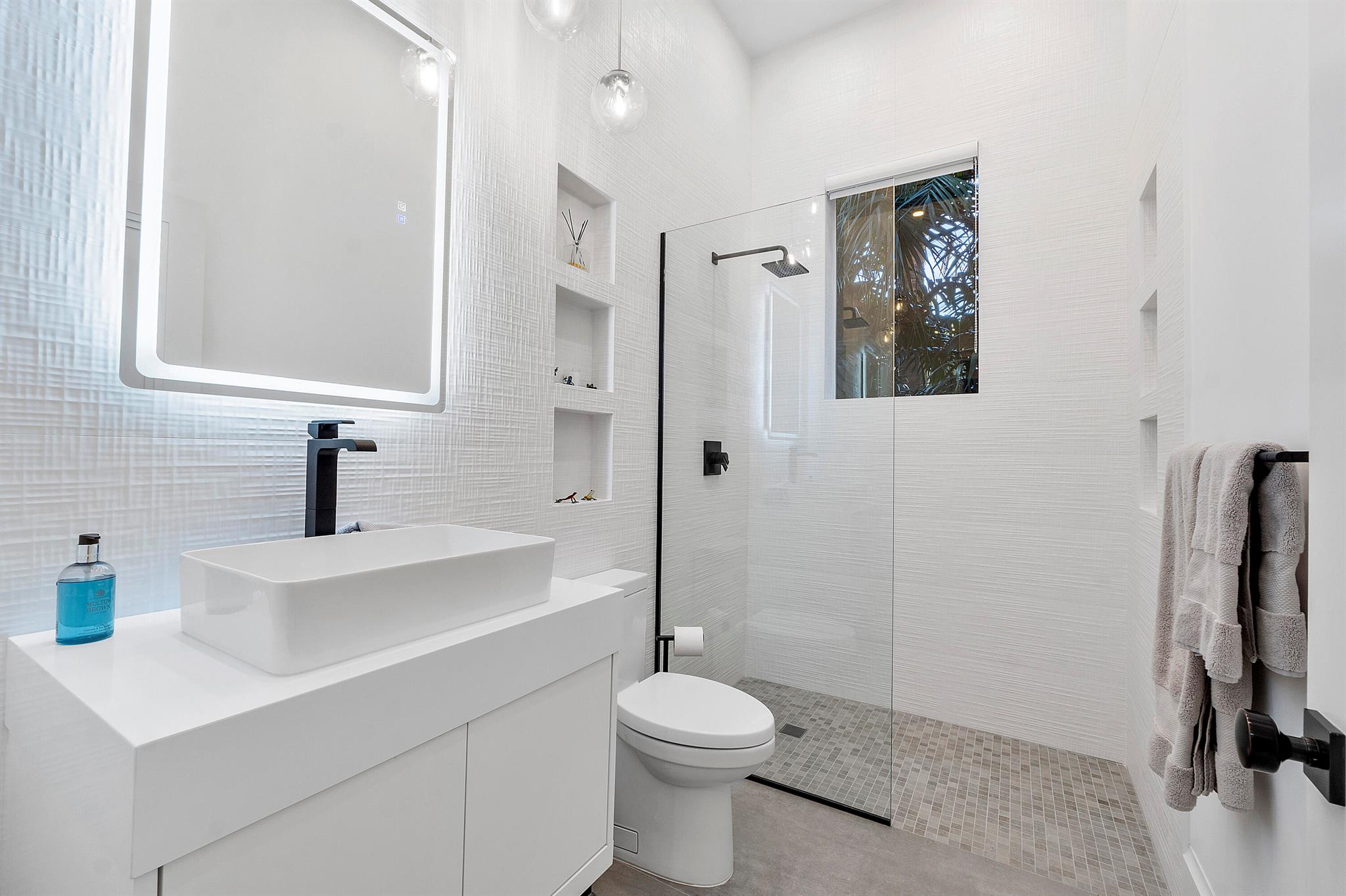 OCEAN HEIGHTS - Residential